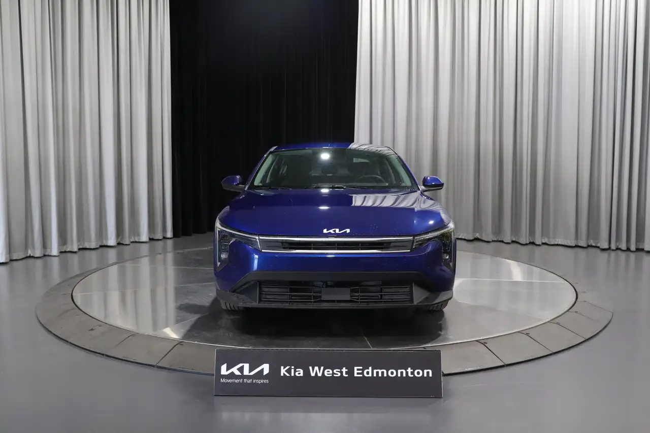 Kia K4 photo Kia K4