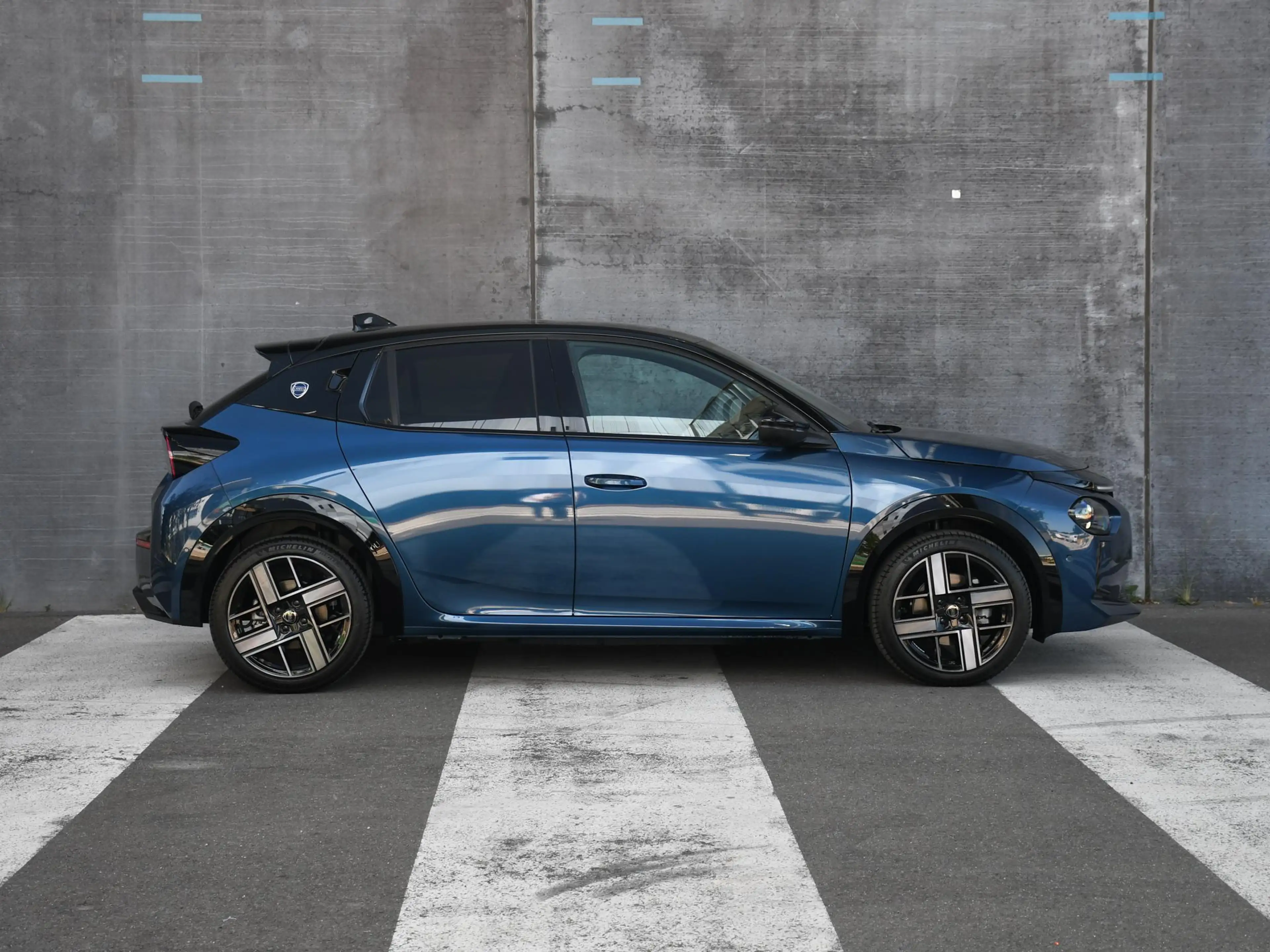 Lancia Ypsilon Edizione Limitata 51 kWh 156pk Automaat VOORCONDIT — photo 5