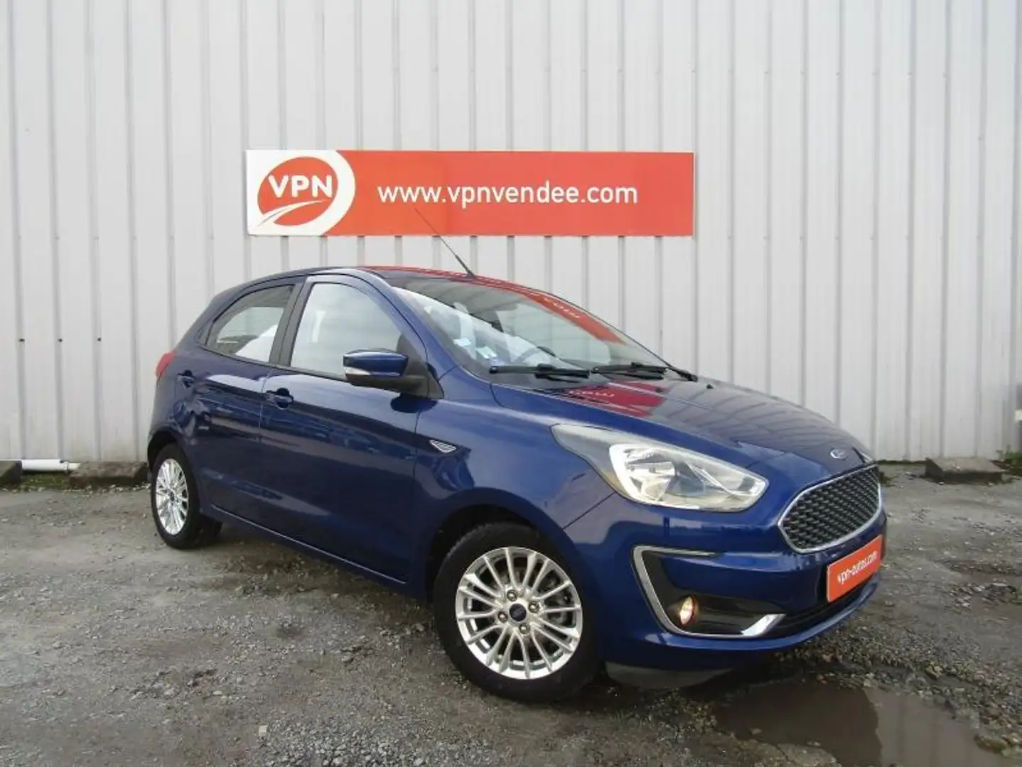 Ford M 1.2 Ti-VCT 85ch S\u0026S Ultimate Bleu - 1