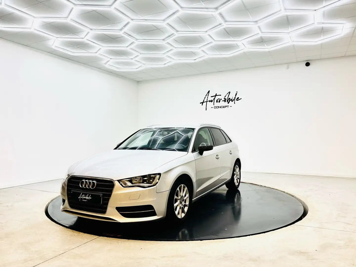 Audi A3 ✅️1AN GARANTIE ✅️CONTROL TECHNIQUE ✅️CARPASS Plateado - 1