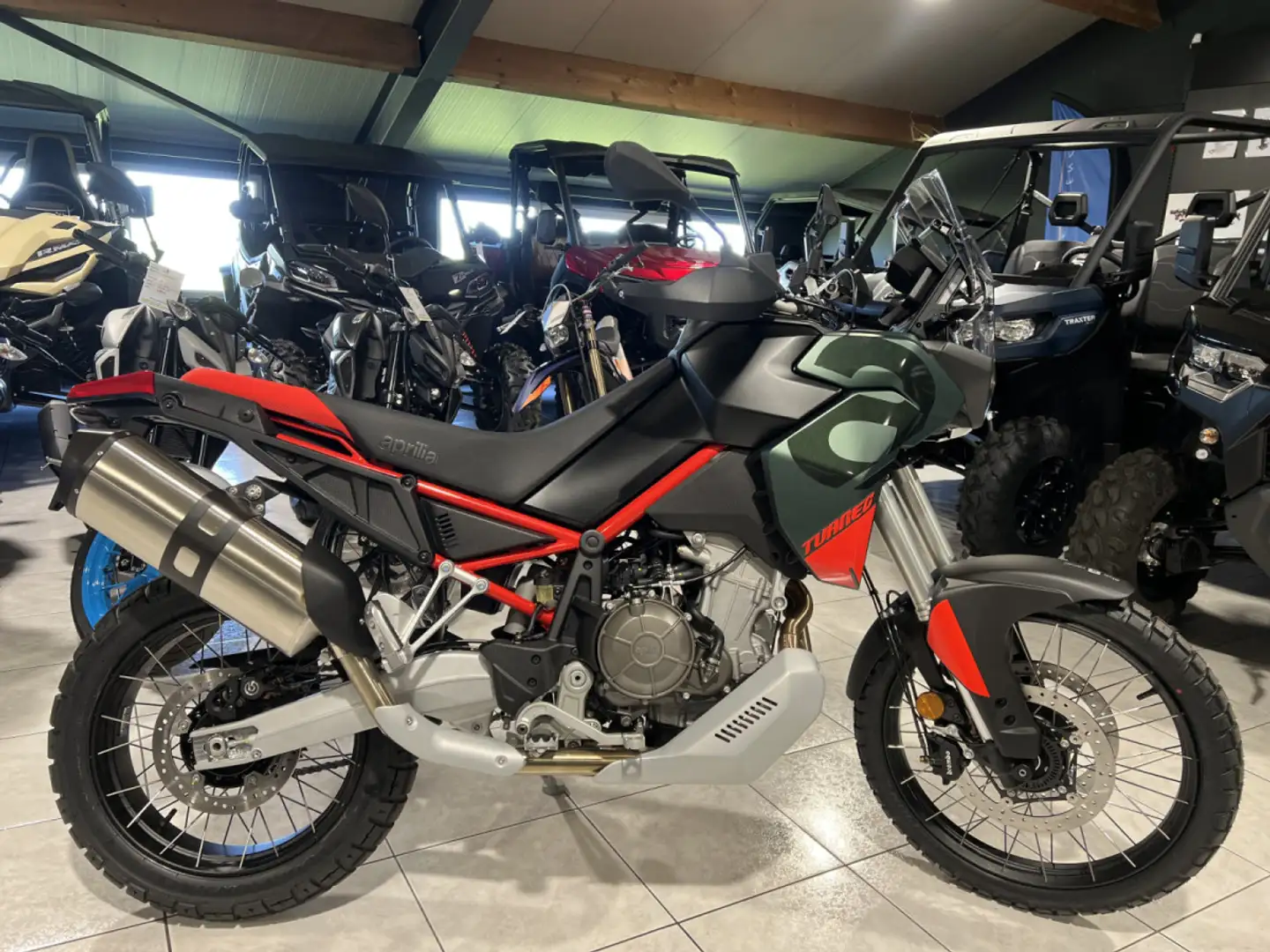 Aprilia Tuareg 660 Tornado Green disponible aussi en 35 KW Verde - 1