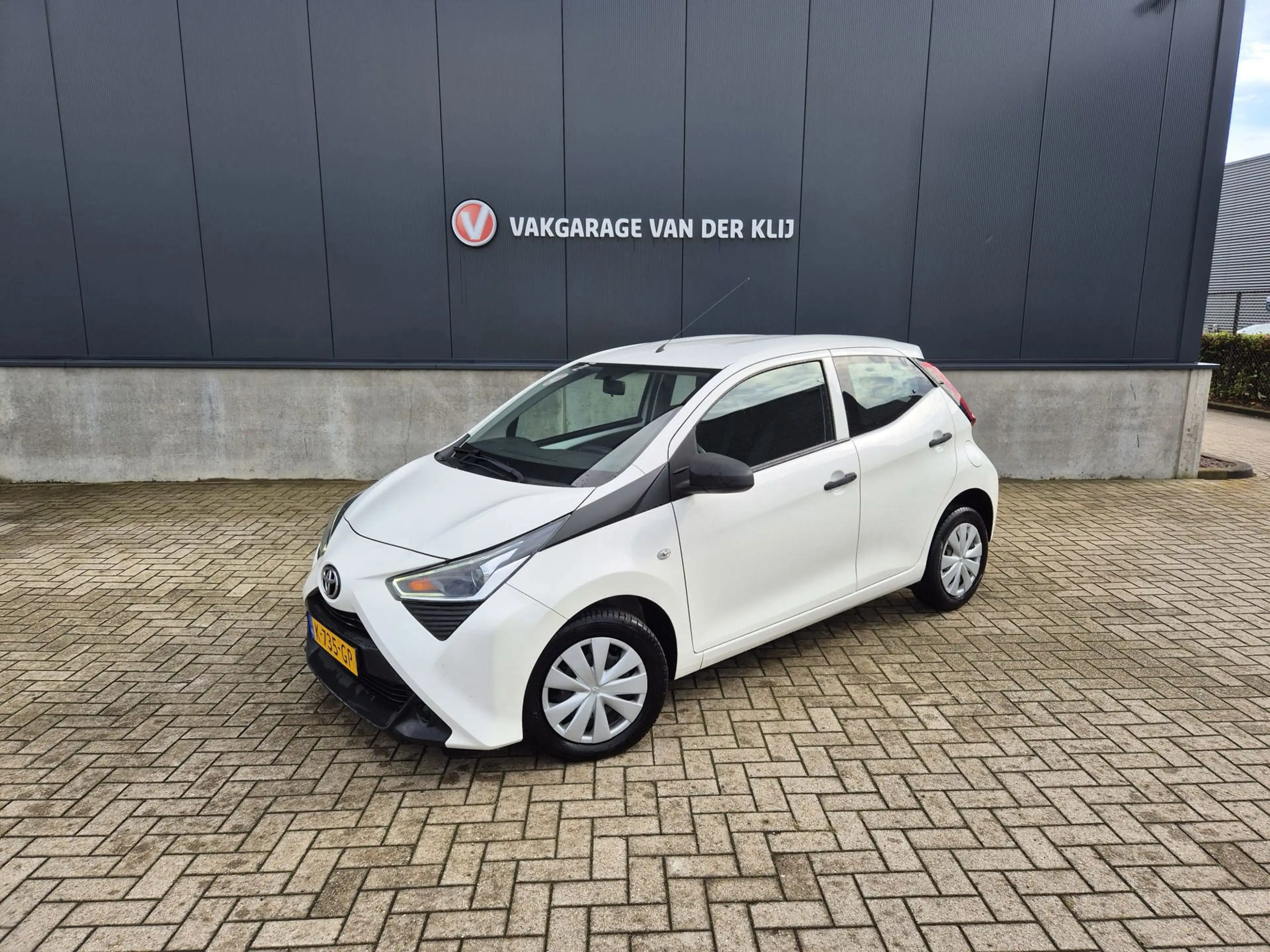 Toyota Aygo 1.0 VVT-i x |