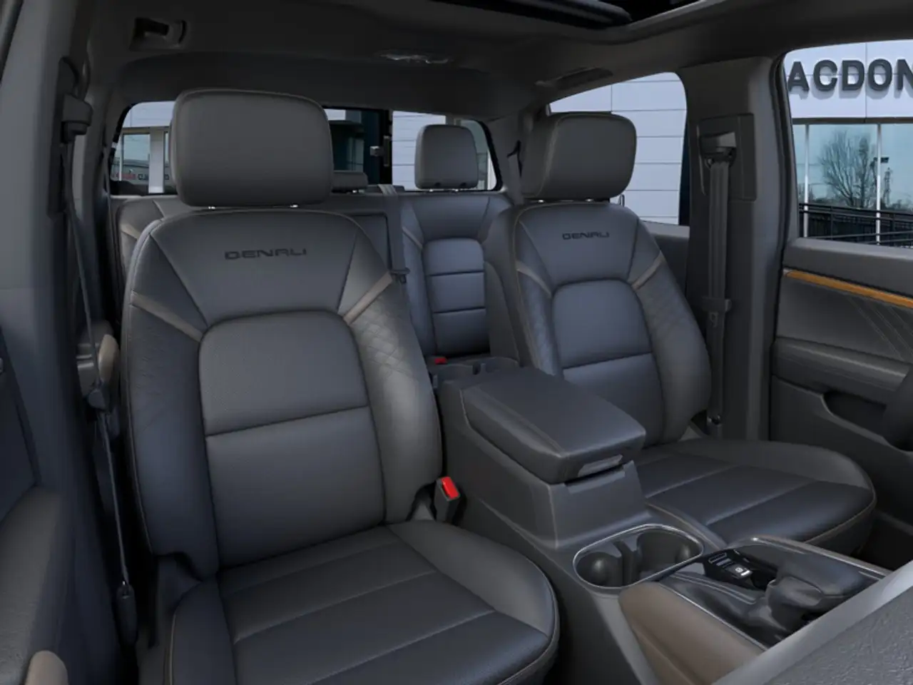 GMC Canyon photo GMC Canyon