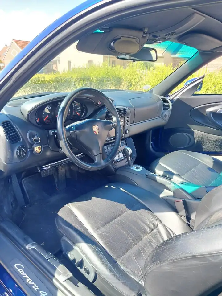 Porsche 996 coupé carrera 4, foto 6