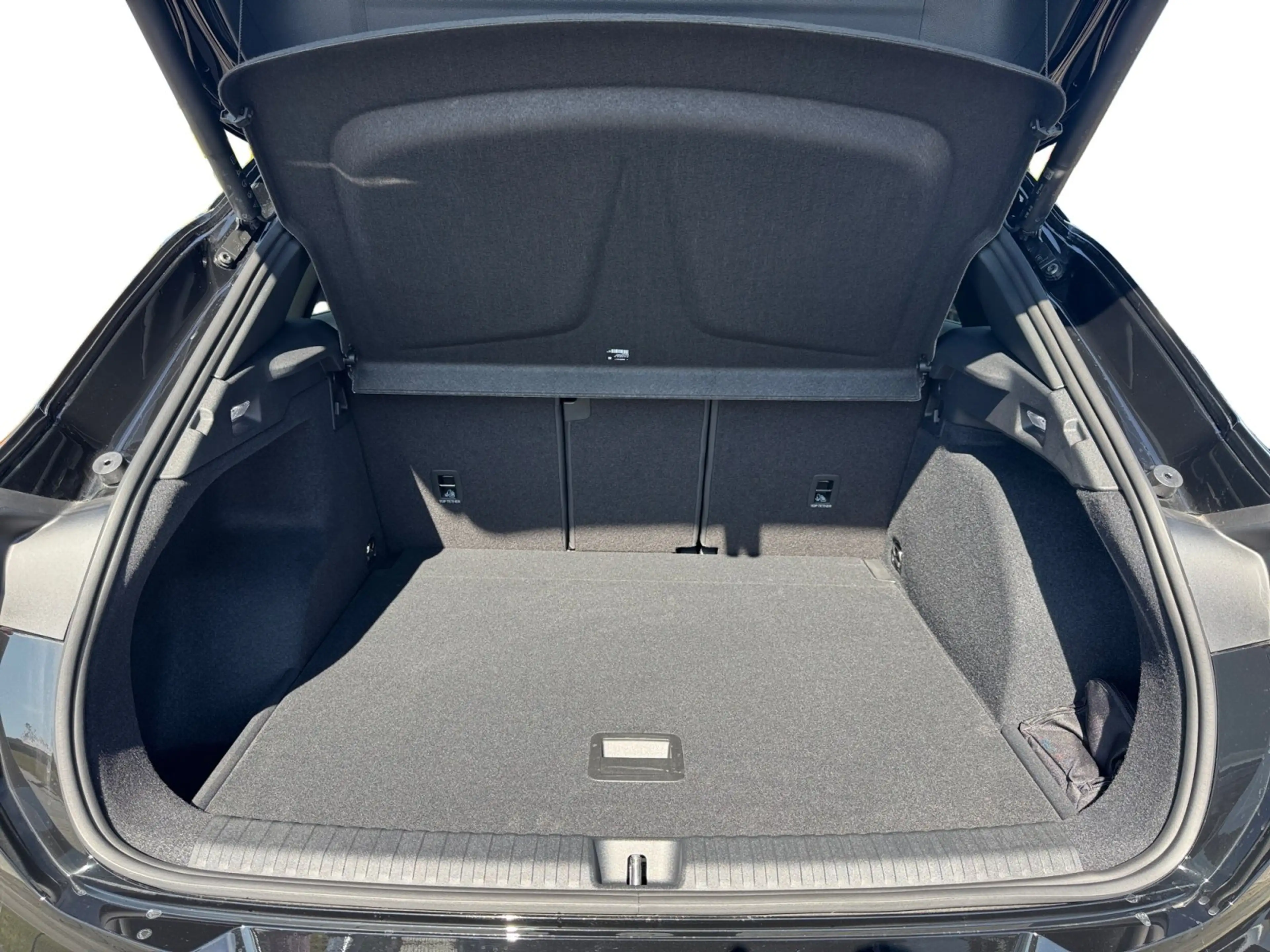 CUPRA Terramar VZ 4Drive TSI DSG|PANO|AHK|5-J-GARANTIE — photo 7