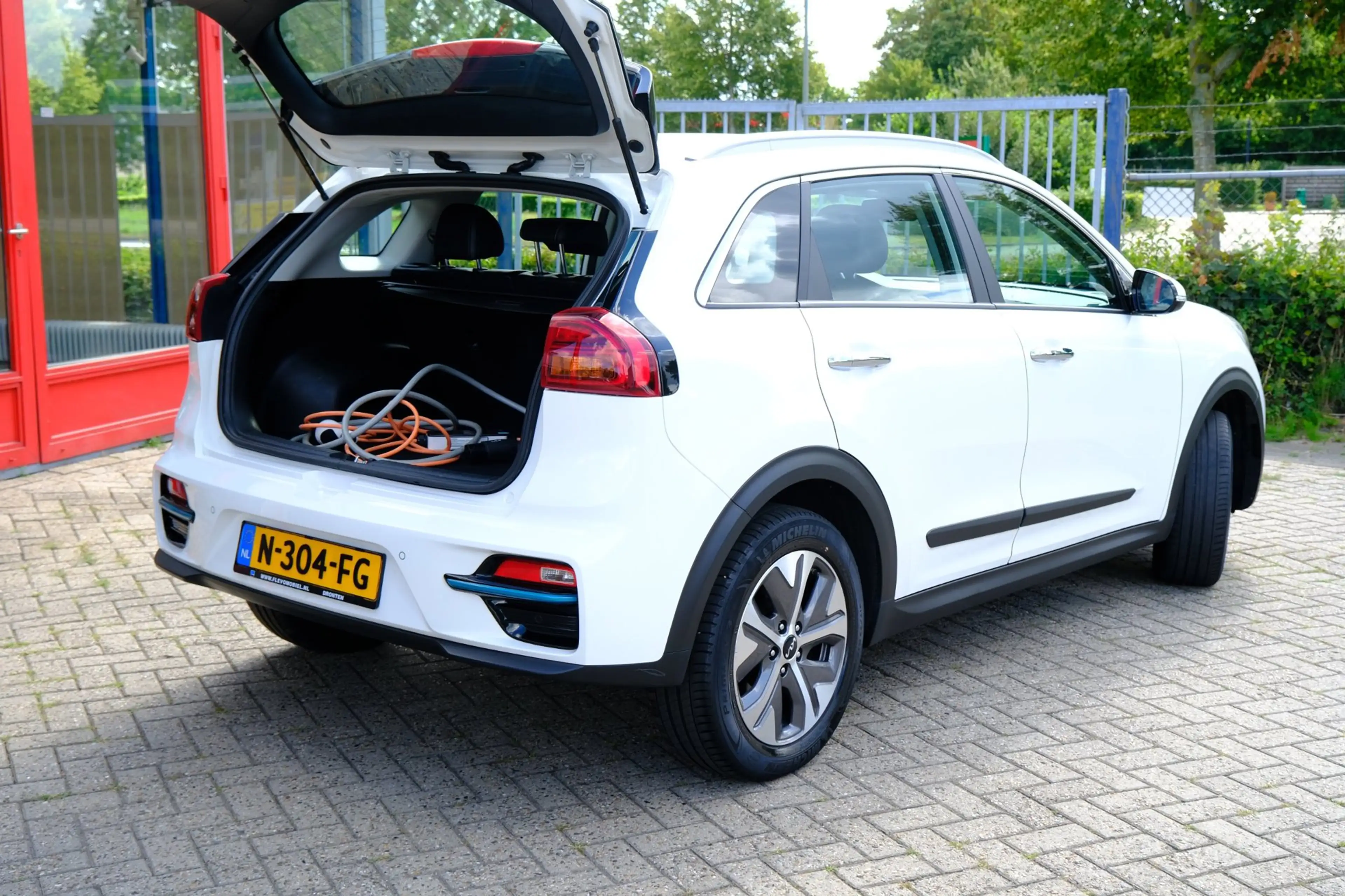 Kia e-Niro DynamicLine 64 kWh Aut. CarPlay|Adapt.Cruise|Navi| — photo 9