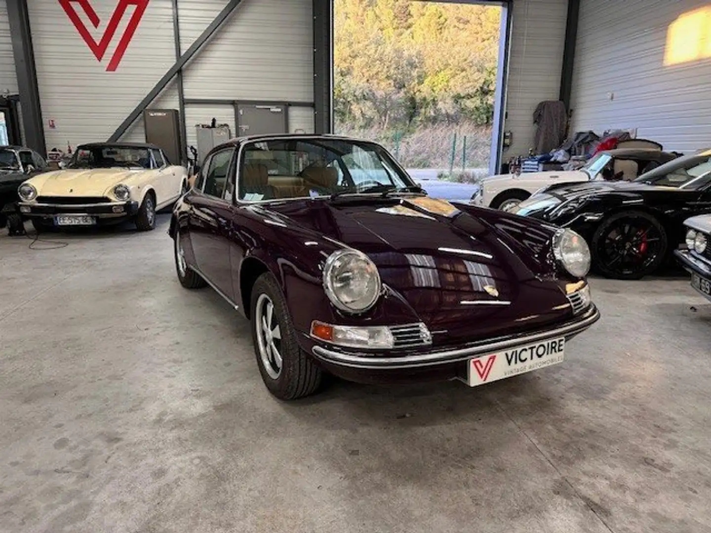Porsche 911 2.2 T Violett - 2
