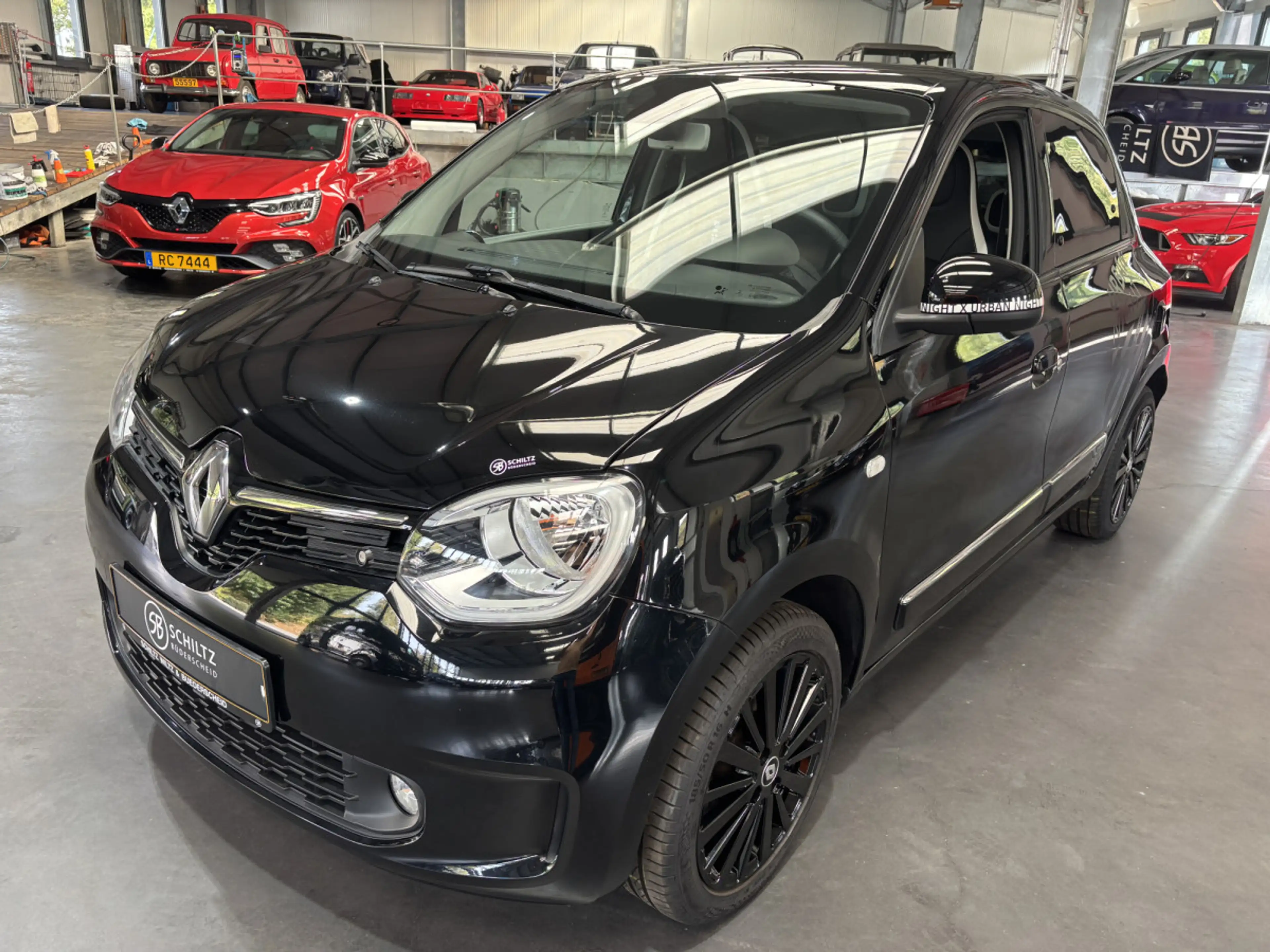 Renault Twingo Urban Night X 23kWh — photo 6
