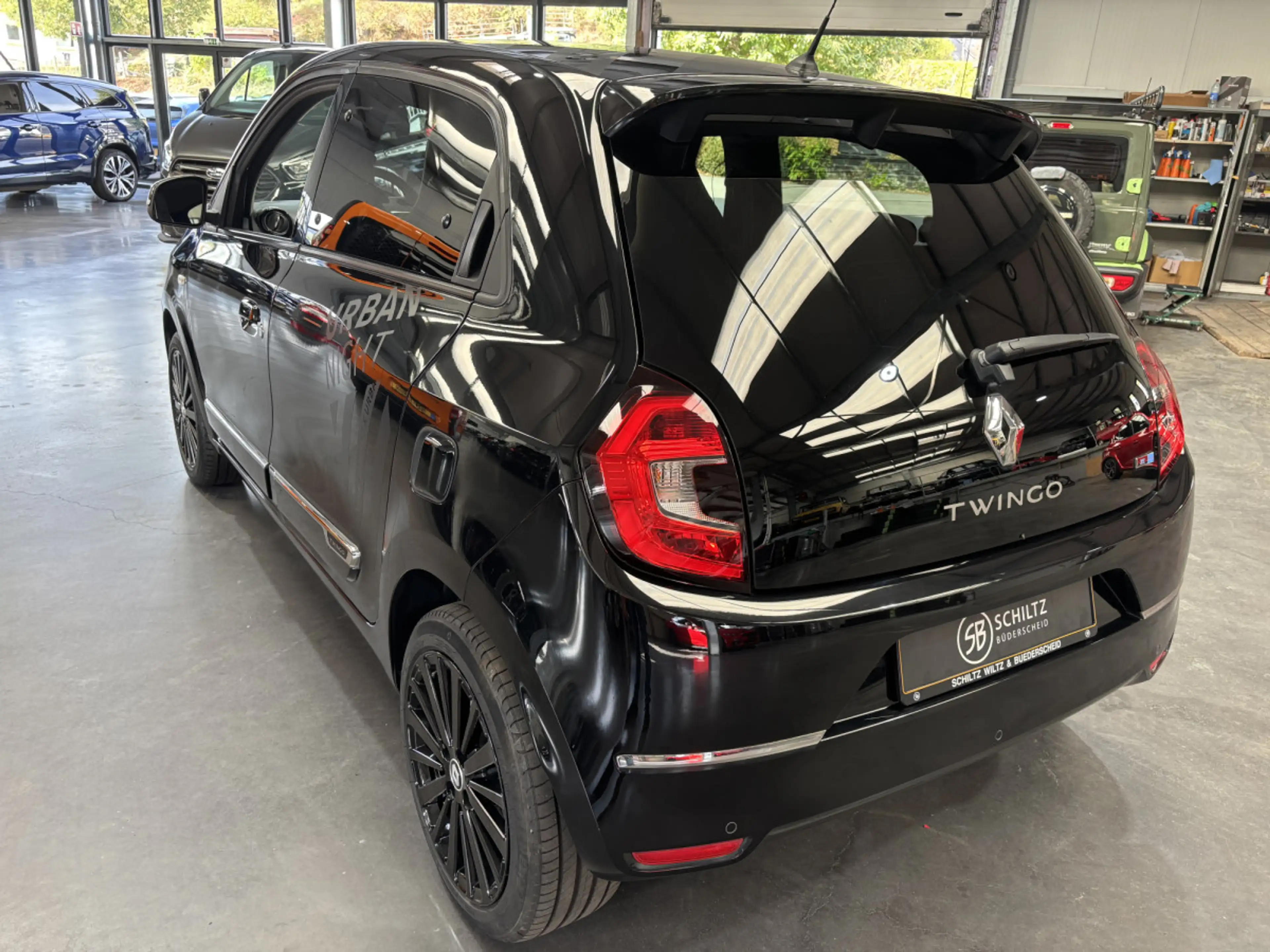 Renault Twingo Urban Night X 23kWh — photo 5