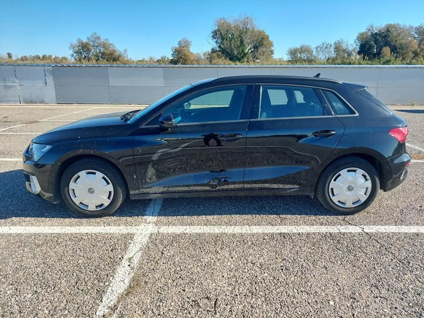 Audi A3 SPB 35 1.5 TFSi Mhev S-Tronic BusinessAdvance Noir - 1