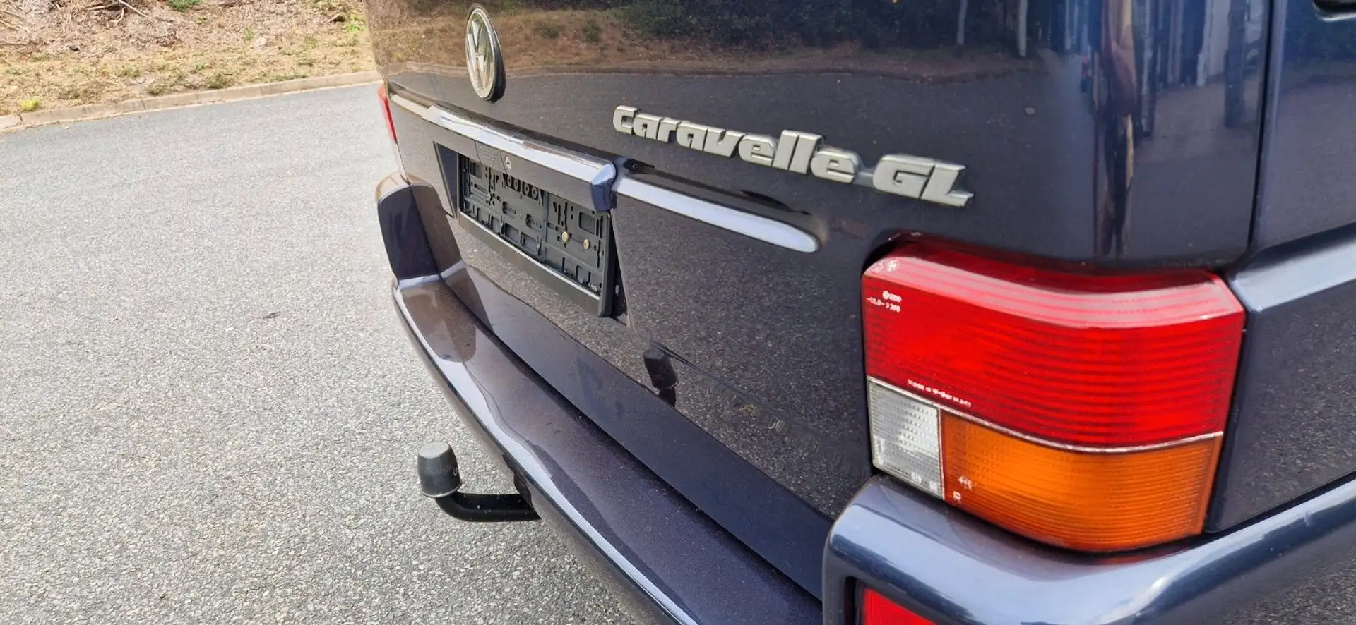 Volkswagen T4 Caravelle GL  seltene Ausstattung Autom. AHK Blau - 1