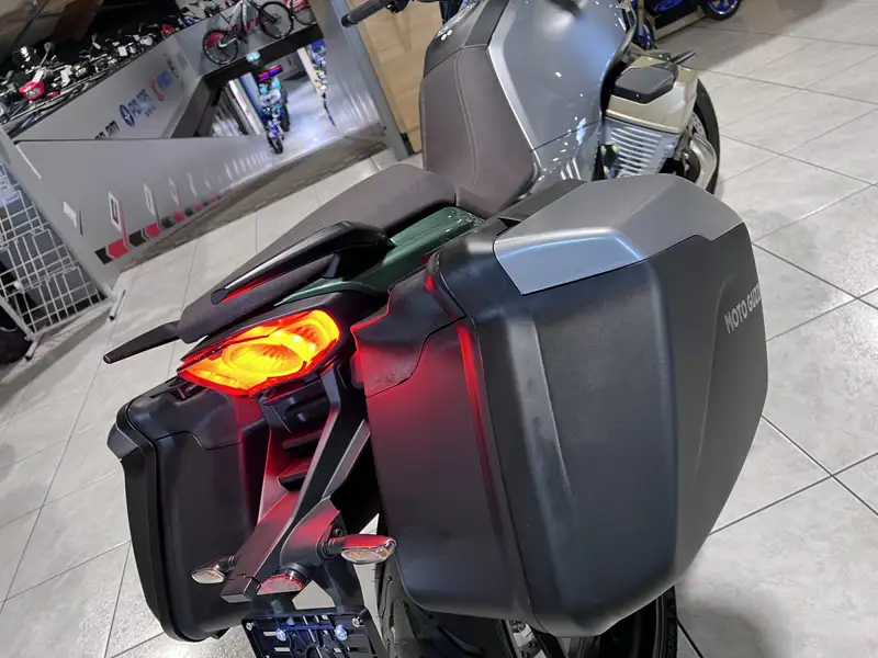 Moto Guzzi V 100 S - foto 4