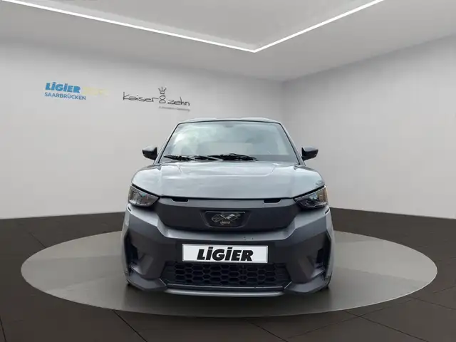 Ligier JS 60 view 4
