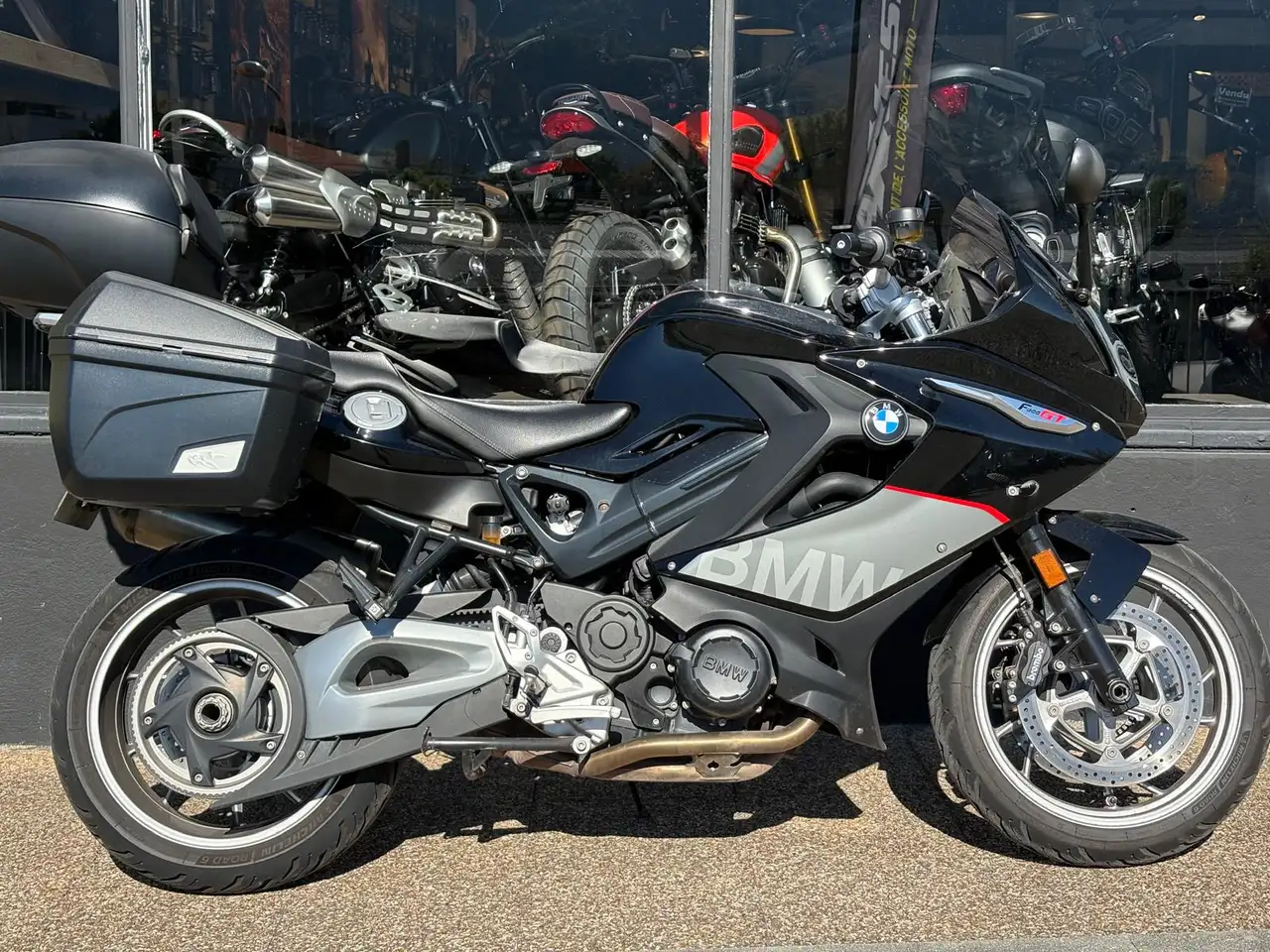 BMW F 800 GT