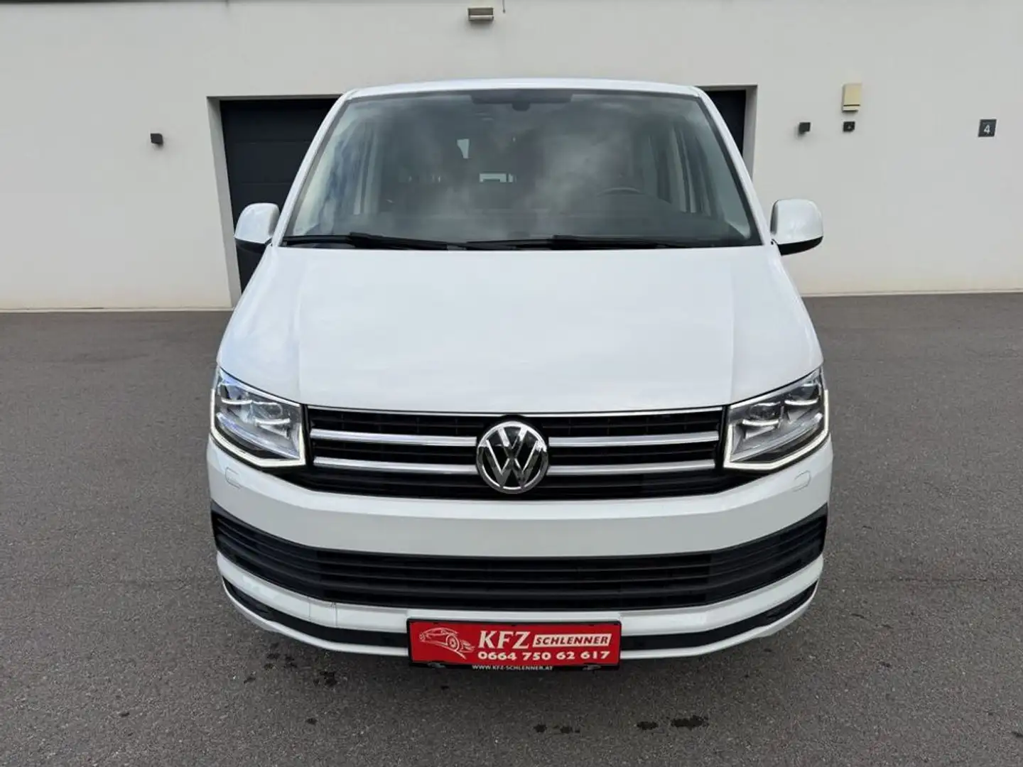 Volkswagen T6 Caravelle Comfortline DSG/LED/AHK/Navi Weiß - 2