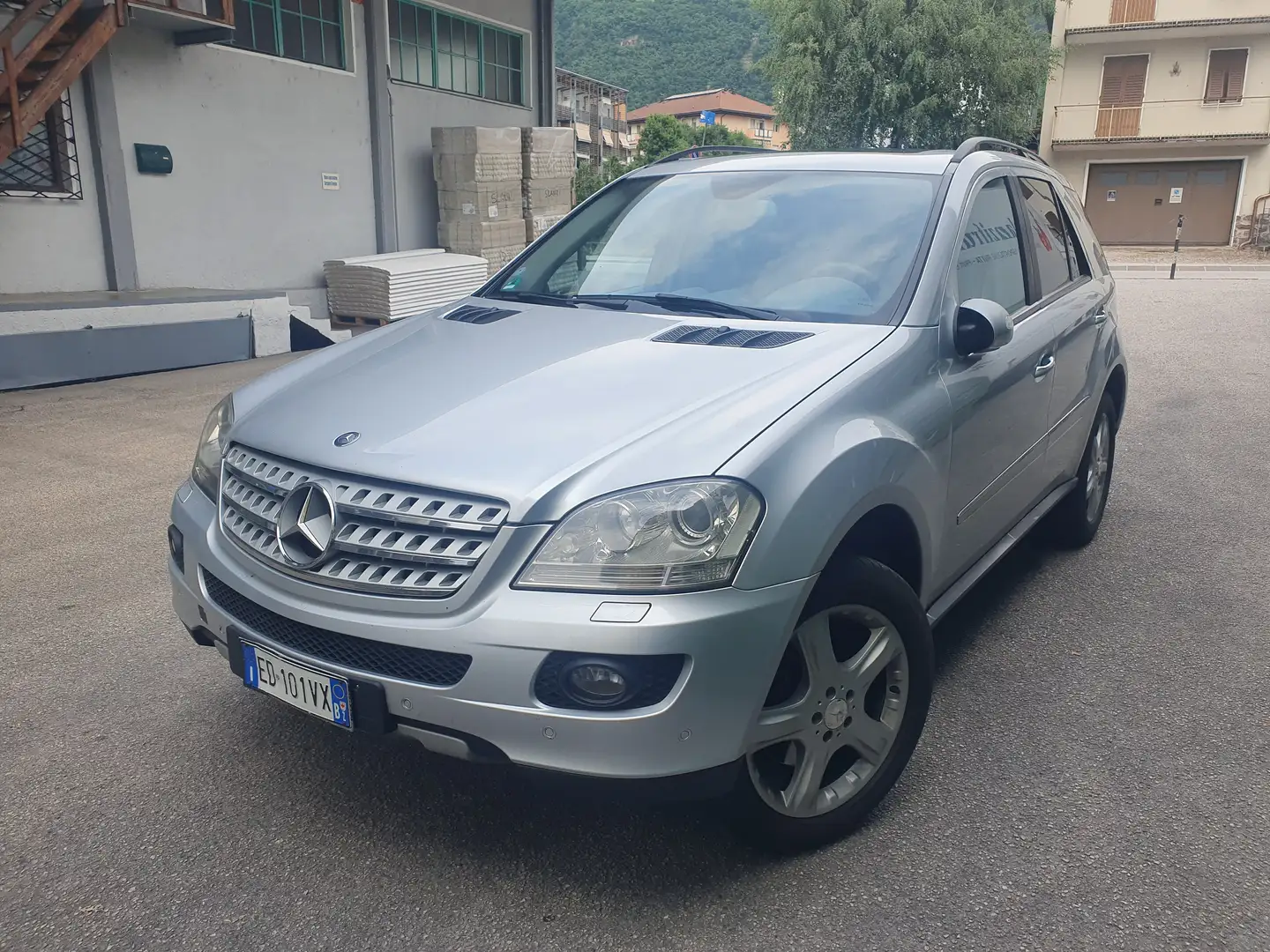 Mercedes-Benz ML 320 Classe M - W164 cdi Sport edition10 auto Grigio - 1