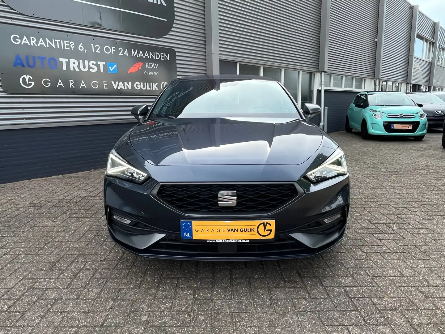 SEAT Leon 1.5 TSI FR 150PK Navi,Clima,Cruise,CarPlay,Isofix, Grijs - 2