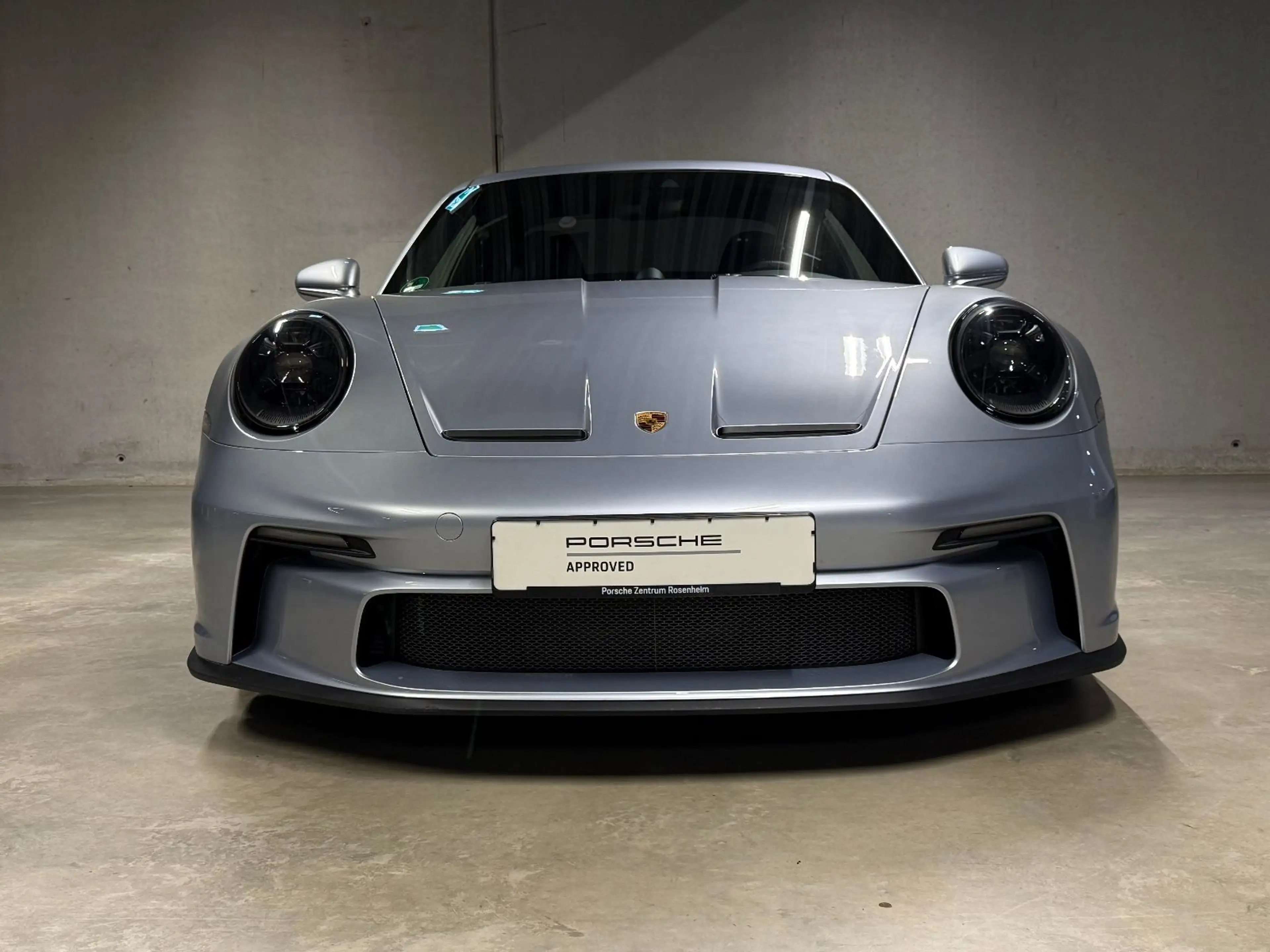 Porsche 992 (911) GT3 mit Touring Paket |PTS polarsilber — photo 9