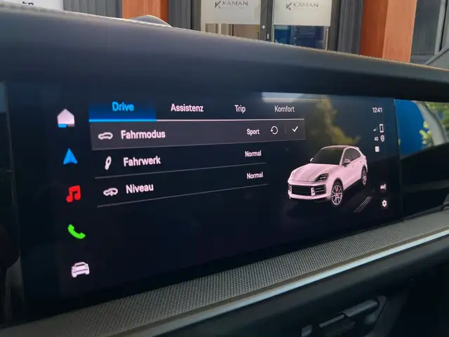 Porsche Cayenne view 11