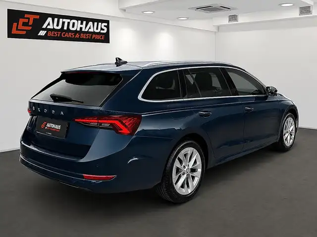 Skoda Octavia view 6