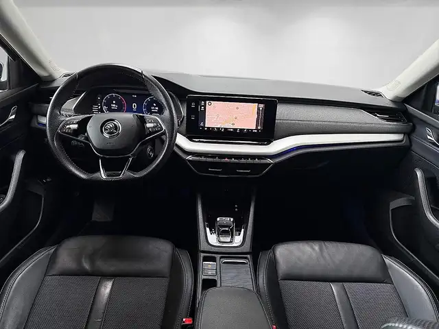 Skoda Octavia view 9