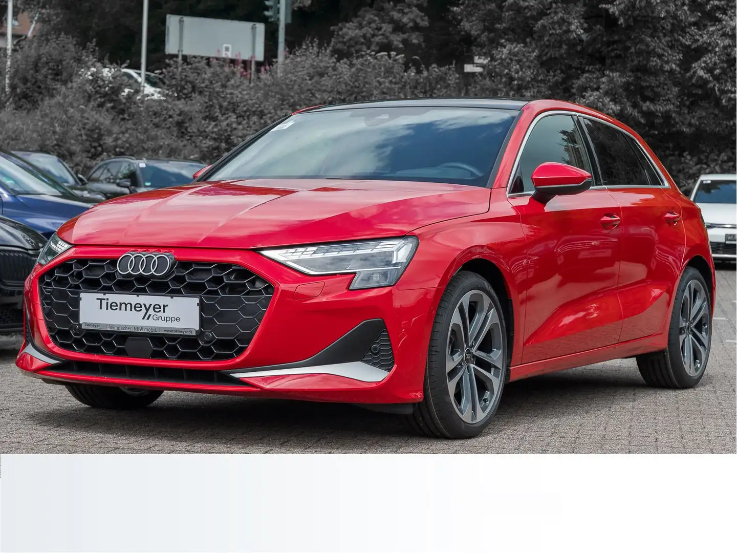 Audi A3 30 TFSI S LINE PANO LM18 SONOS HuD Rot - 2