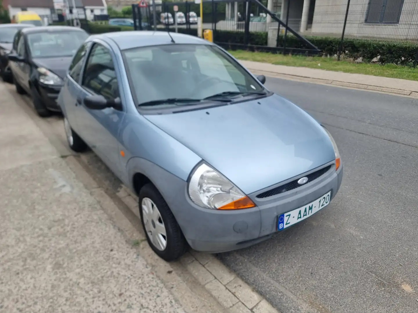 Ford Ka/Ka+ Ka Fun X avec demande d'immatriculation - 2