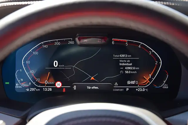 BMW X6 xDrive40d (Mild-Hybrid) *M-Sportpaket* Ansicht 8