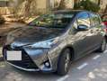 Toyota Yaris Yaris Hybride Pro 100h Dynamic Business Gris - thumbnail 1