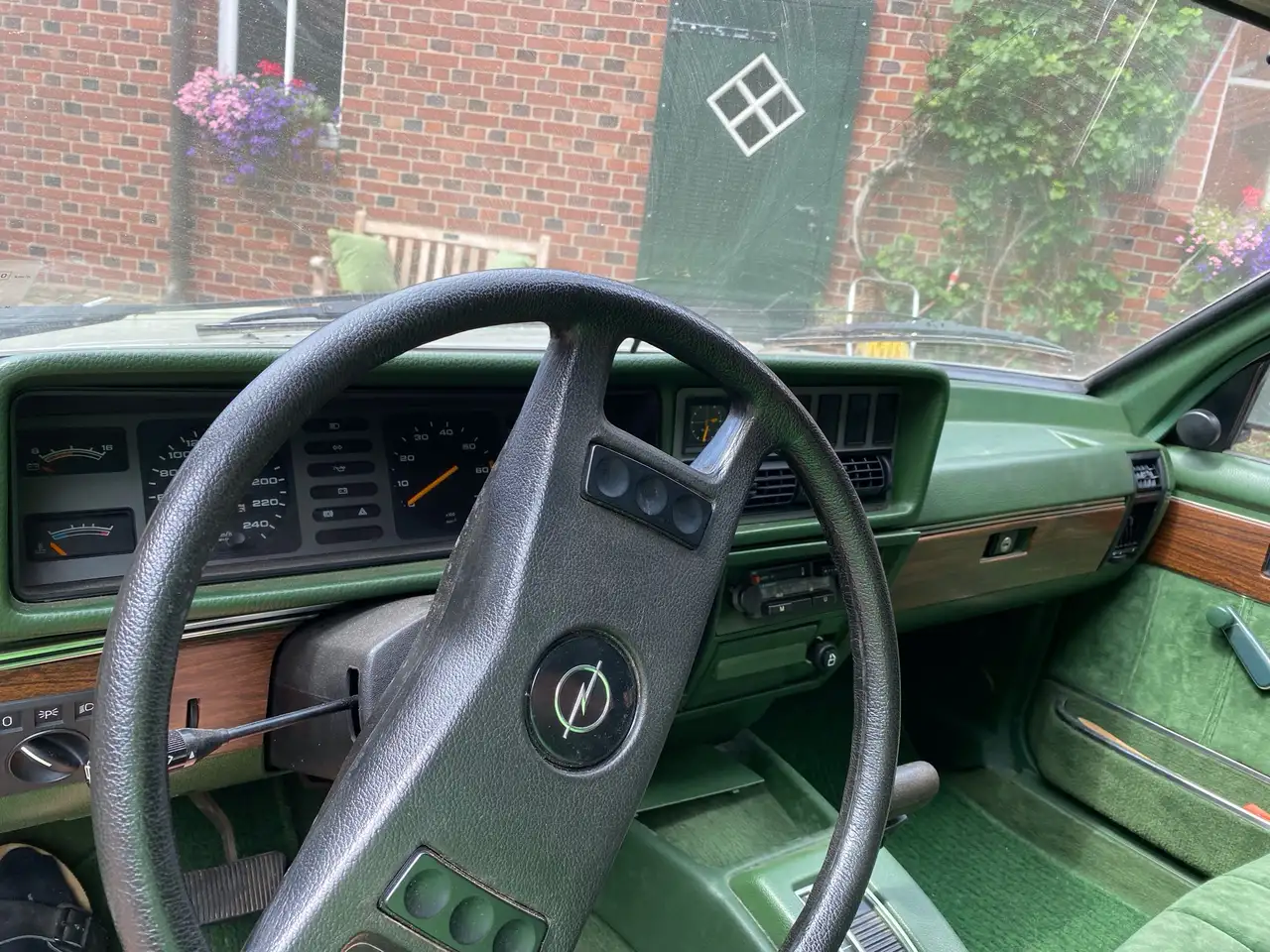 Opel Senator, foto 6