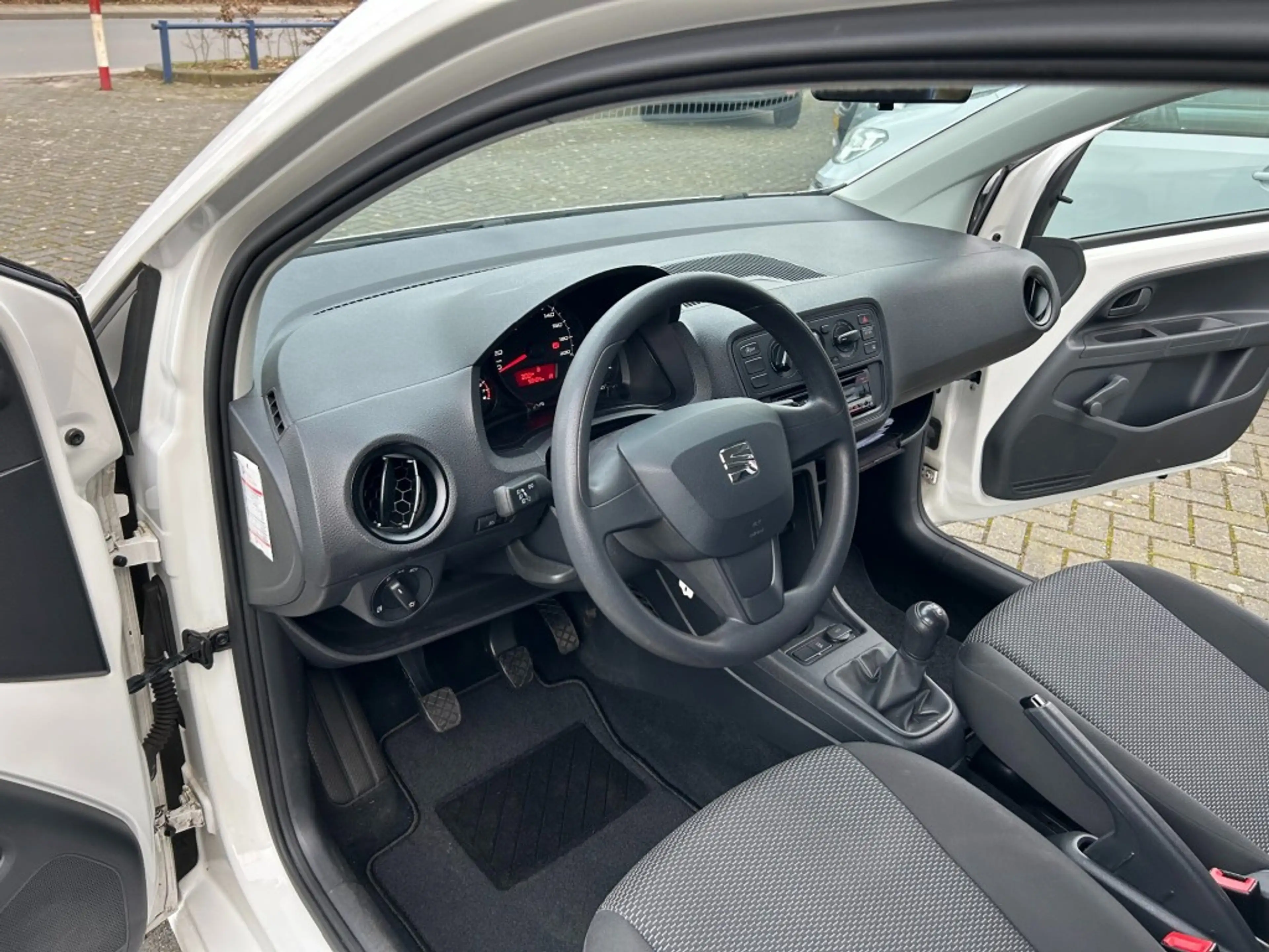 SEAT Mii 1.0 Reference. Geen bijkomende kosten! Nederlandse — photo 14