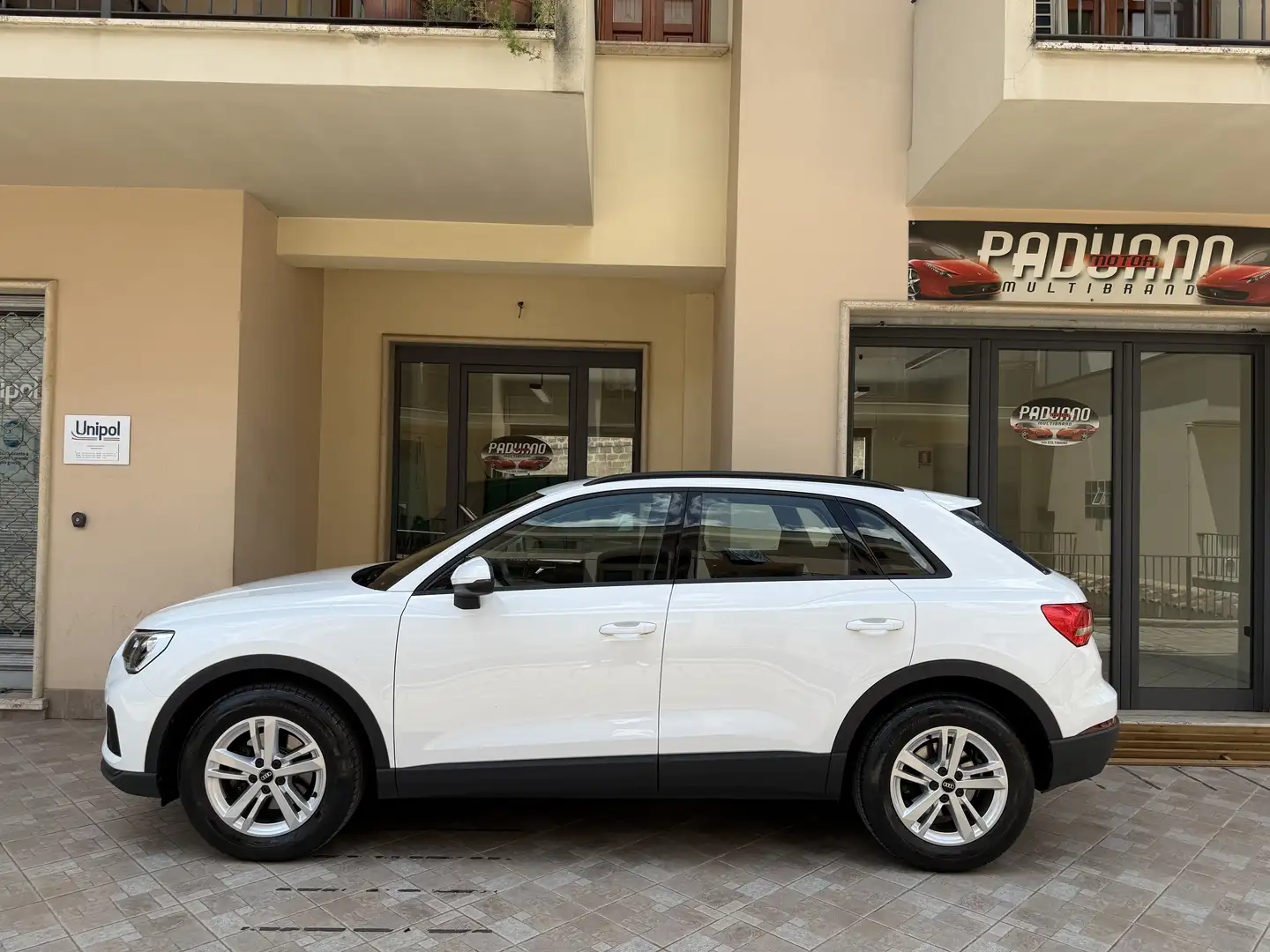Audi Q3 35 2.0 tdi Business Advanced - 2