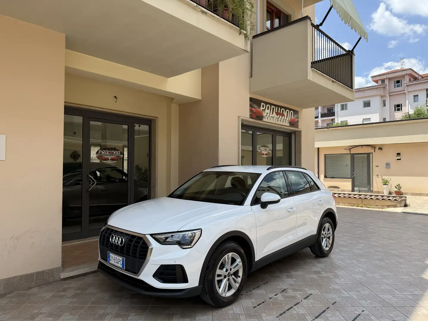 Audi Q3 35 2.0 tdi Business Advanced - 1