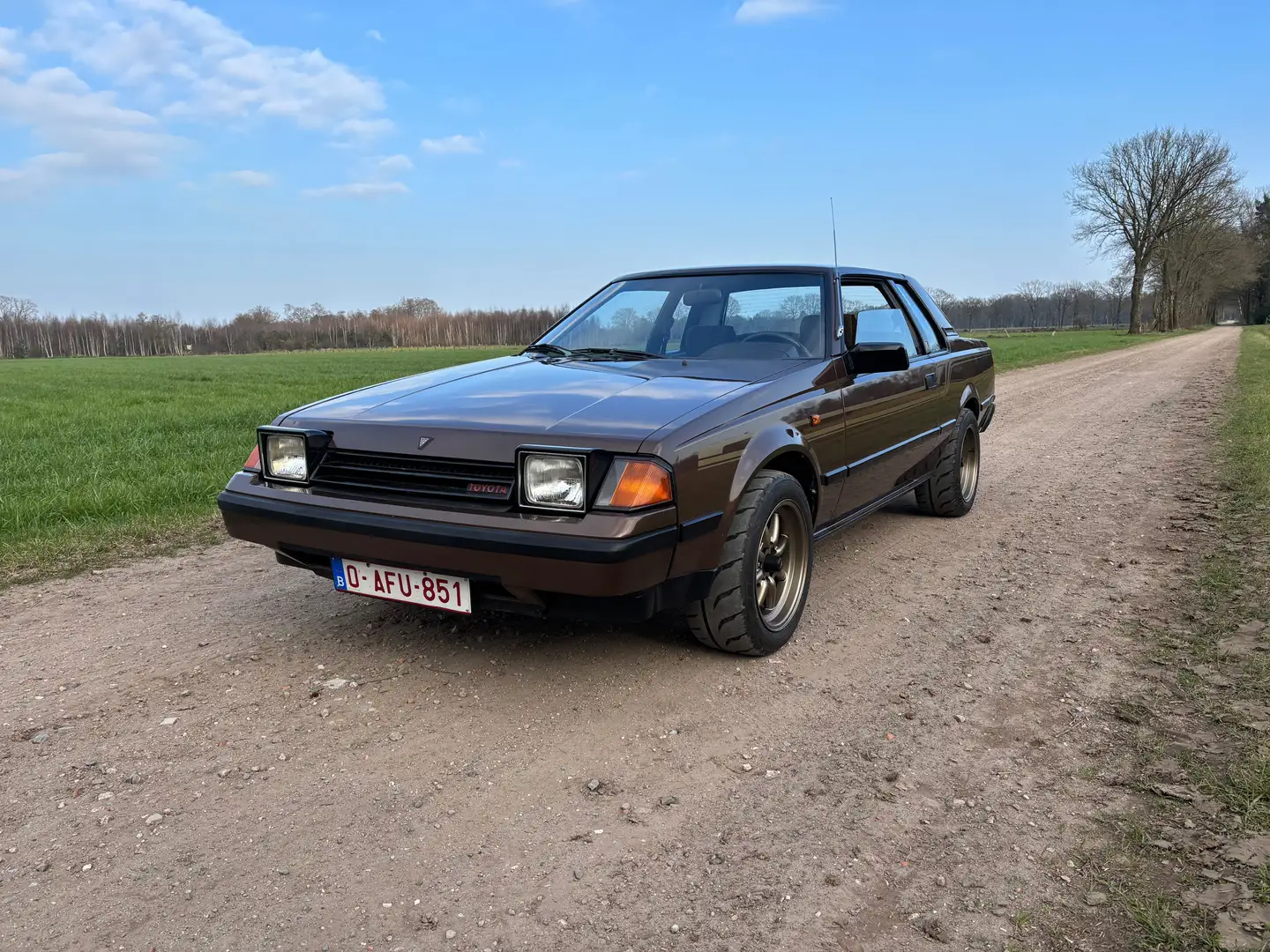 Toyota Celica Brown - 2