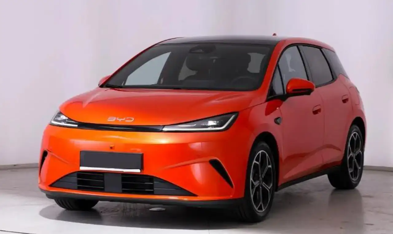 BYD Dolphin