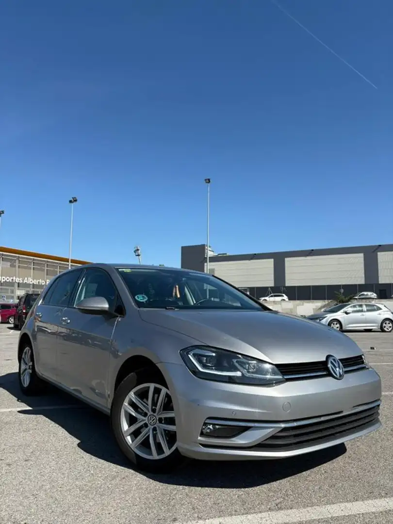 Volkswagen Golf 1.4 TSI Advance 92kW Gris - 2
