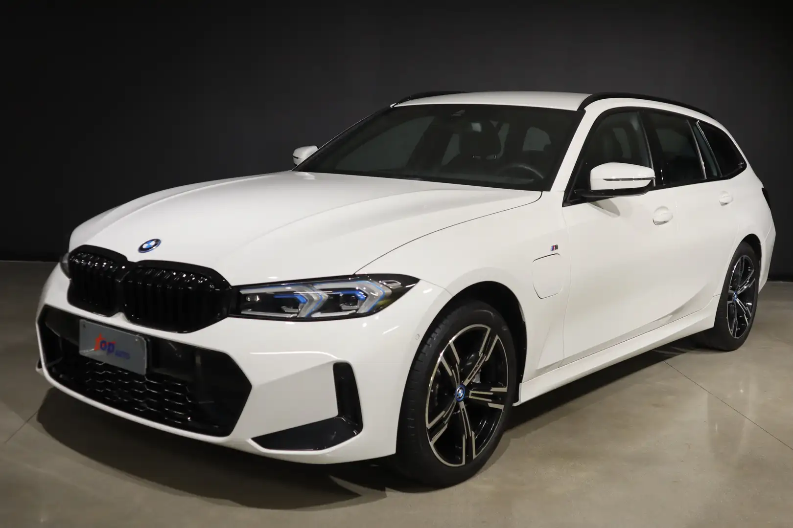 BMW 330 330e PLUG IN M Sport Xdrive Touring Head UP Gancio Weiß - 1