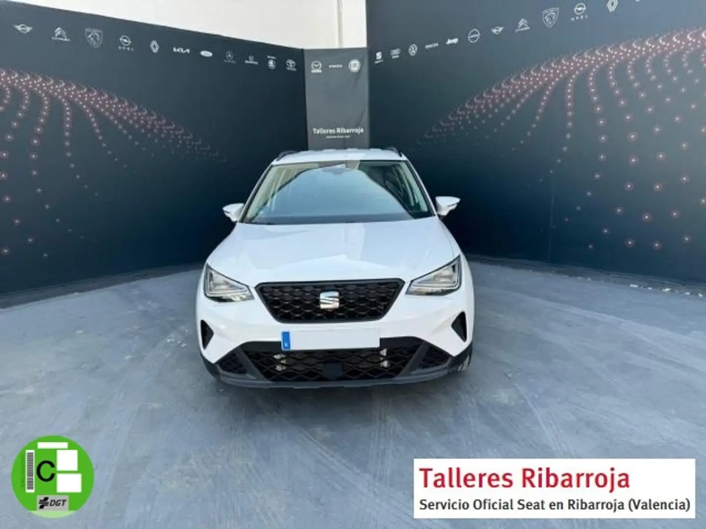 SEAT Arona 1.0 TSI S&S Style 110 Blanco - 2