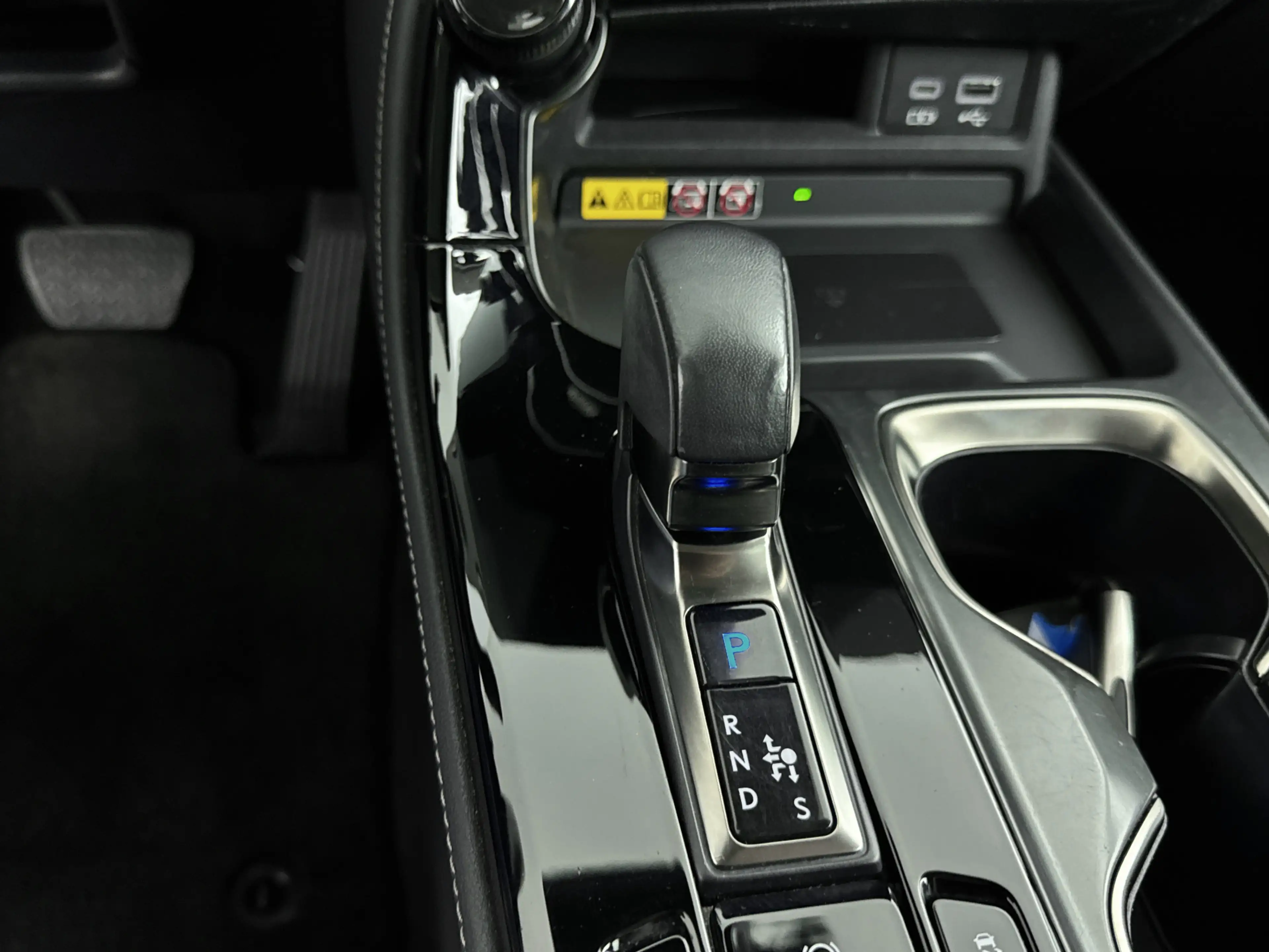 Lexus NX 450h+ AWD Launch Edition | Carplay | Adaptive Cruise Con — photo 10