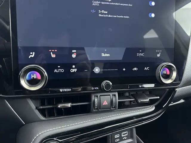 Lexus NX view 9