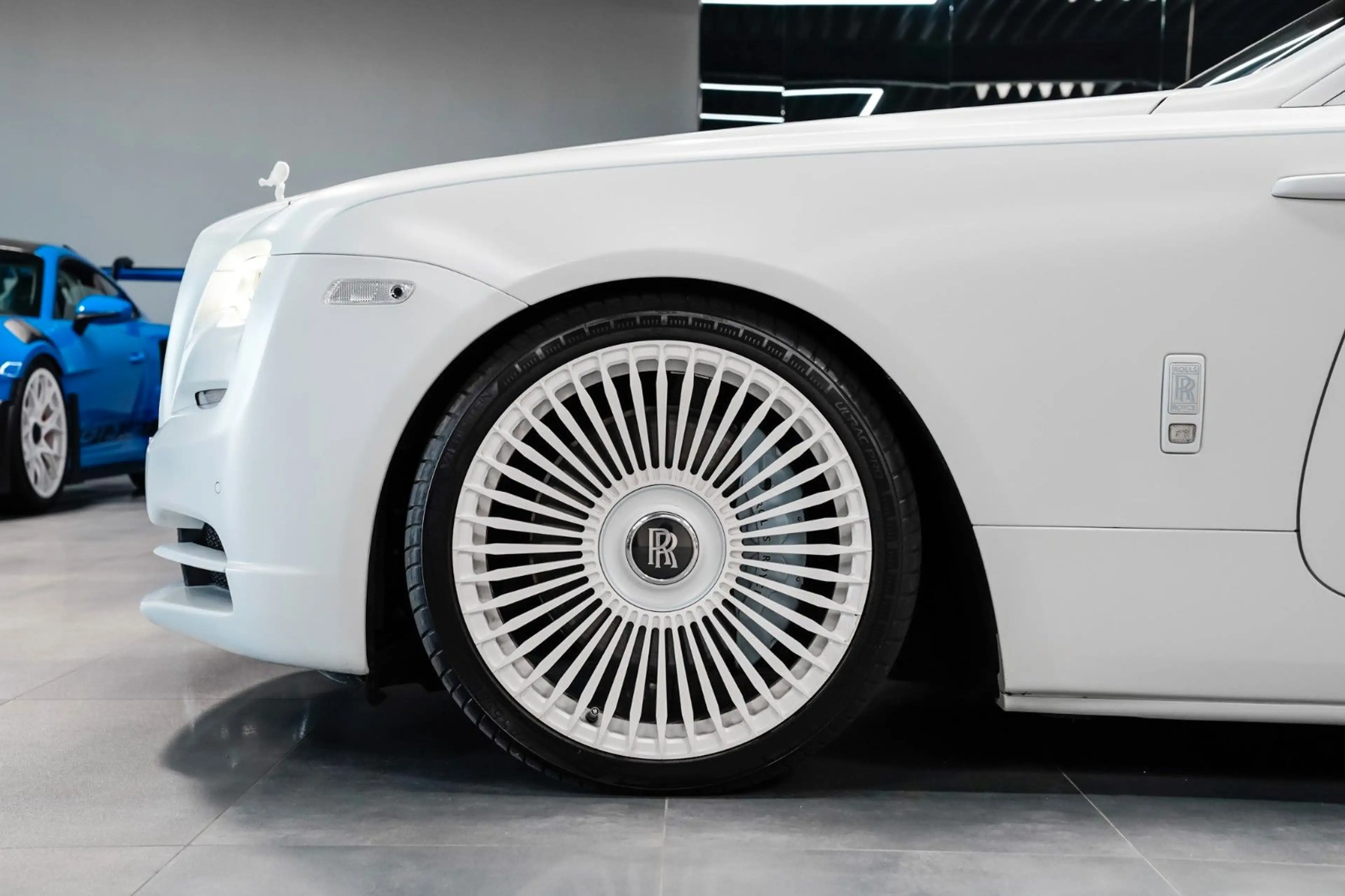Rolls-Royce Dawn *Matt White* Charles Blue Leather* 22" — photo 6