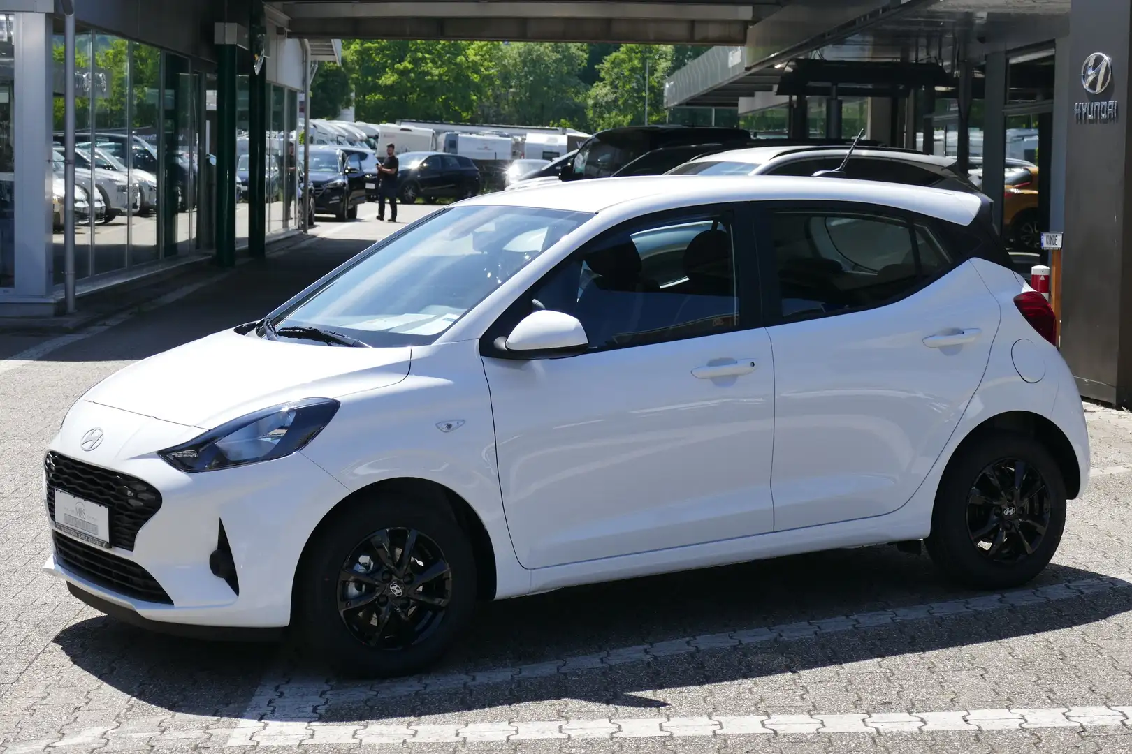 Hyundai i10 1.0 Select*NAVI*KAMERA*BLUETOOTH* Bianco - 2