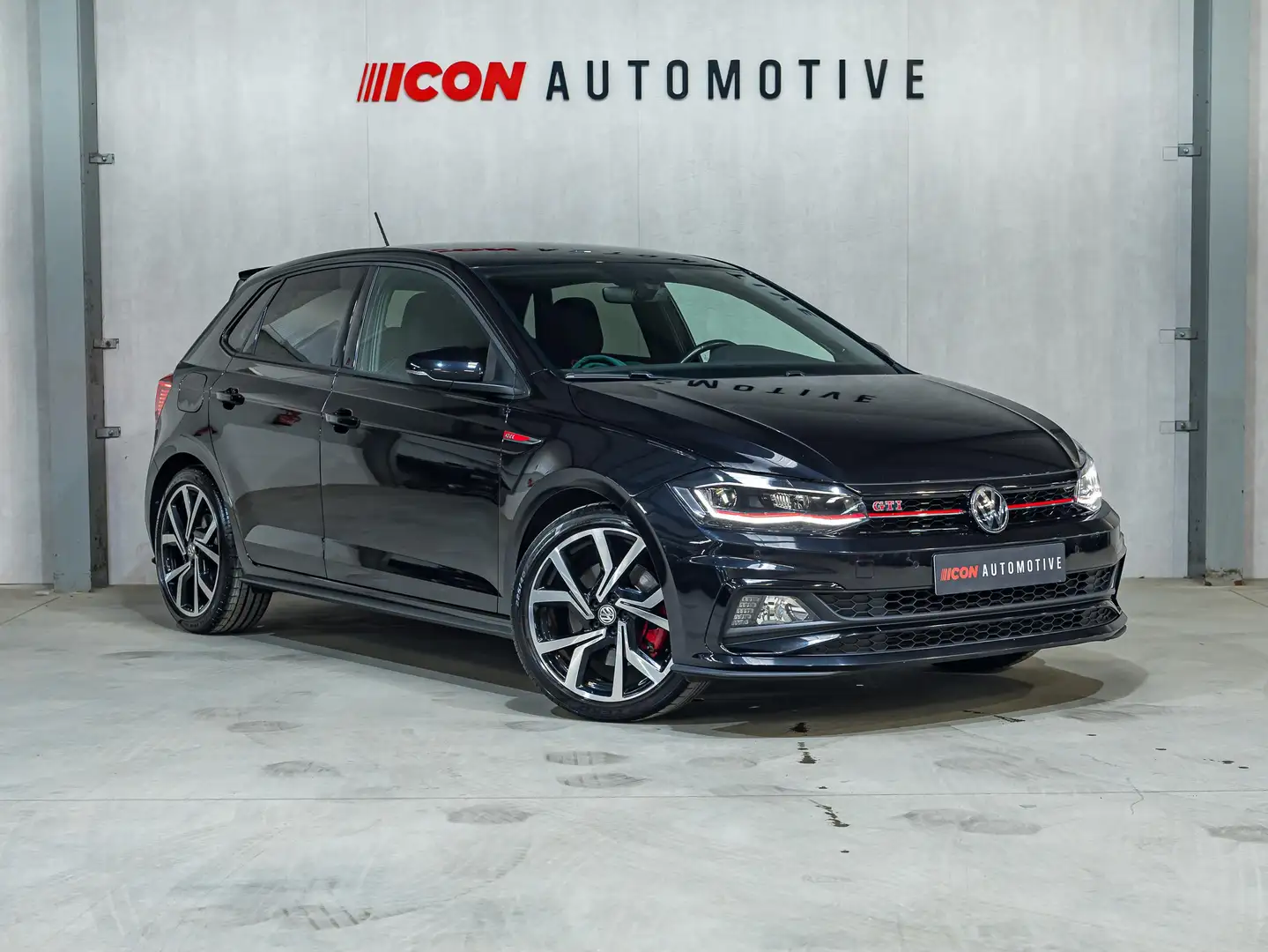 Volkswagen Polo GTI 2.0TSI - DSG | SPORTZETEL | LED | CARPLAY | CAMERA Schwarz - 1