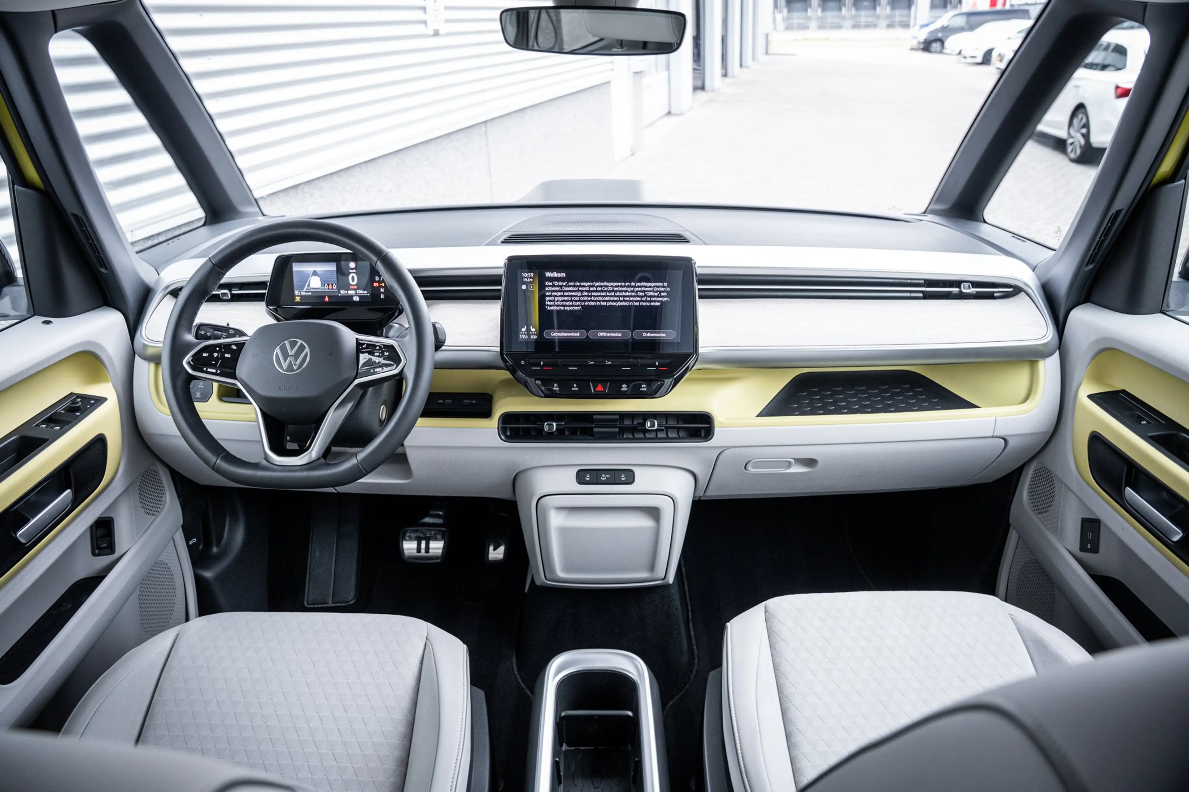 Volkswagen ID. Buzz 1st 77kWh 204pk | Trekhaak | Elektrische schuifdeu — photo 4