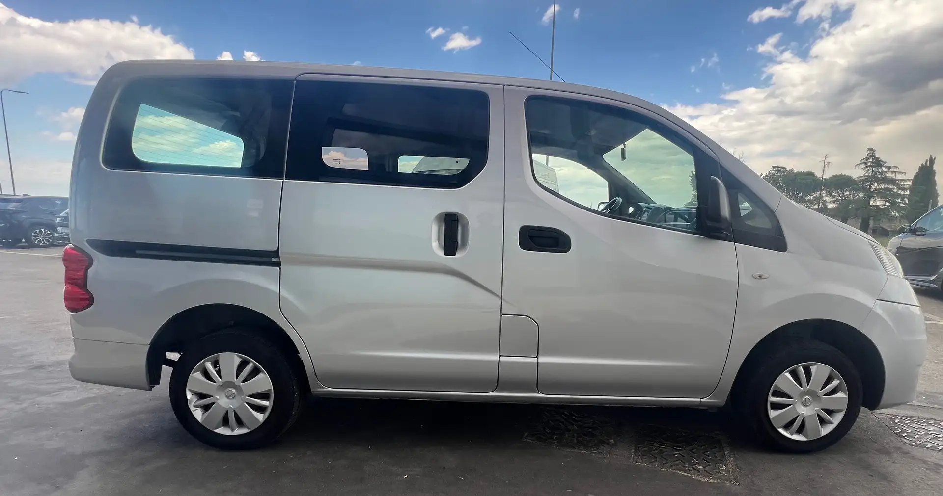 Nissan Evalia Evalia 1.5 dci N-Tec 90cv 5Posti Autocarro Gris - 2