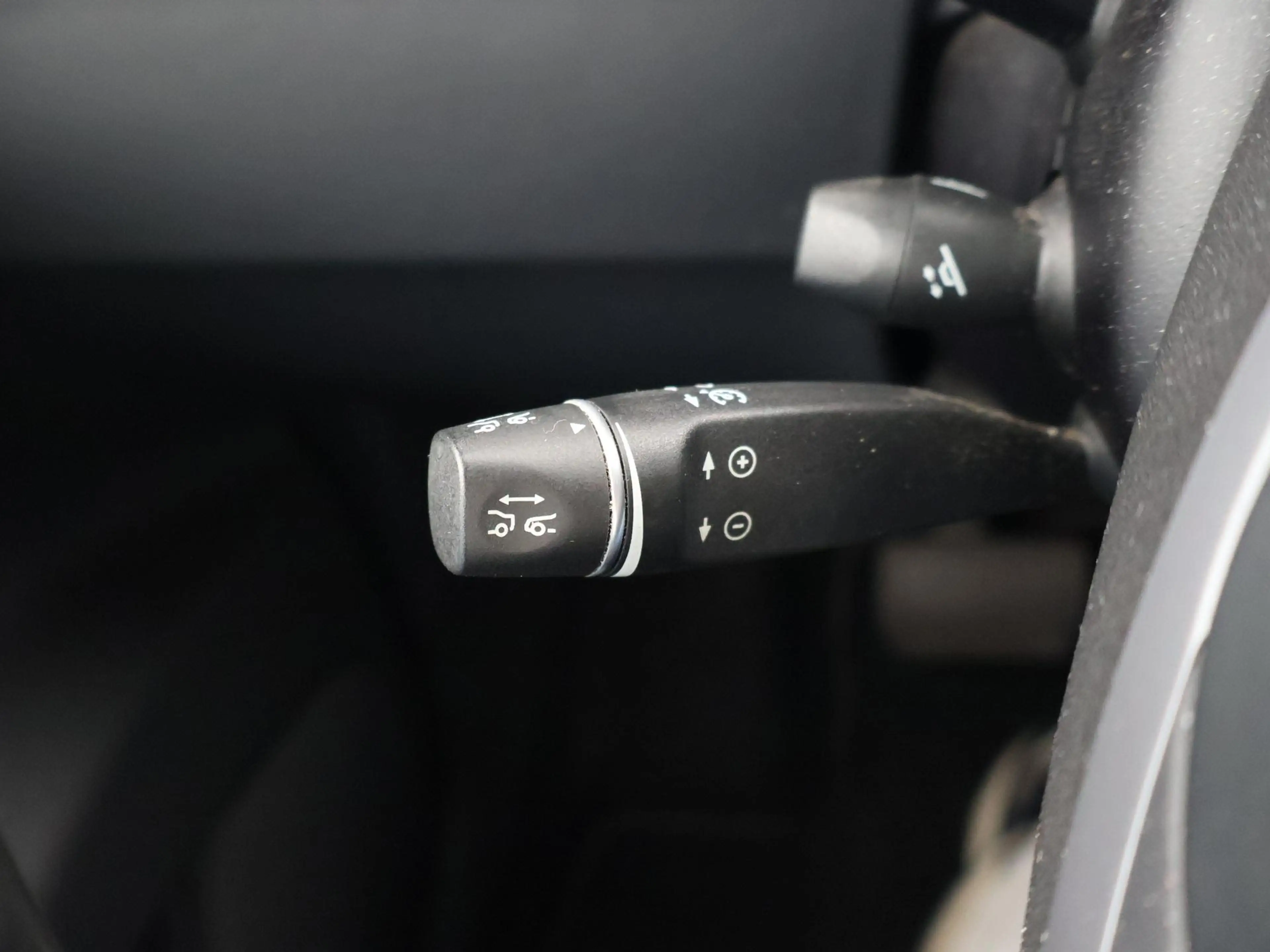 Tesla Model X 75D 333 PK BASE + TREKHAAK 2250 KG | STOELVERW. V+ — photo 17