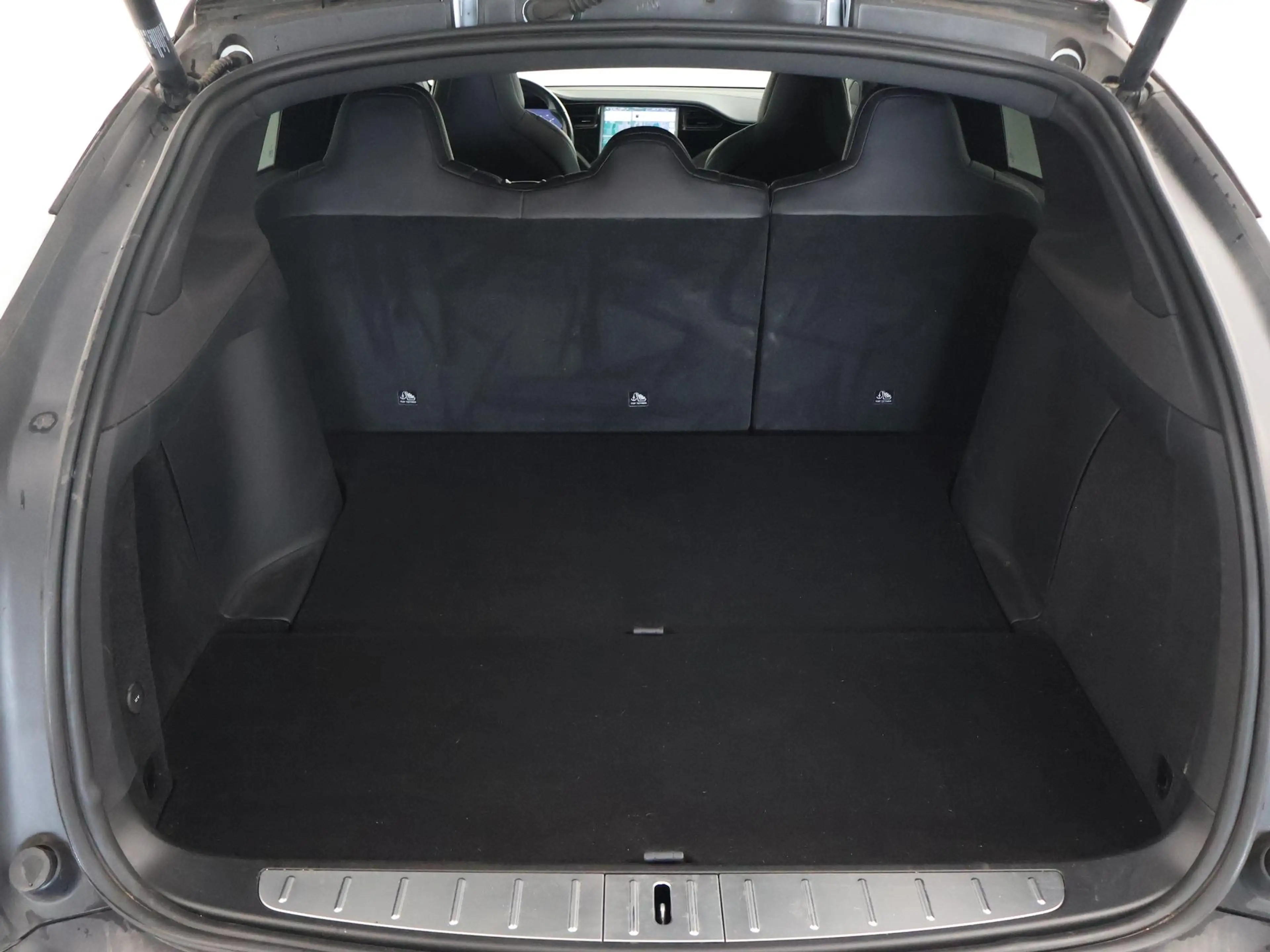 Tesla Model X 75D 333 PK BASE + TREKHAAK 2250 KG | STOELVERW. V+ — photo 19