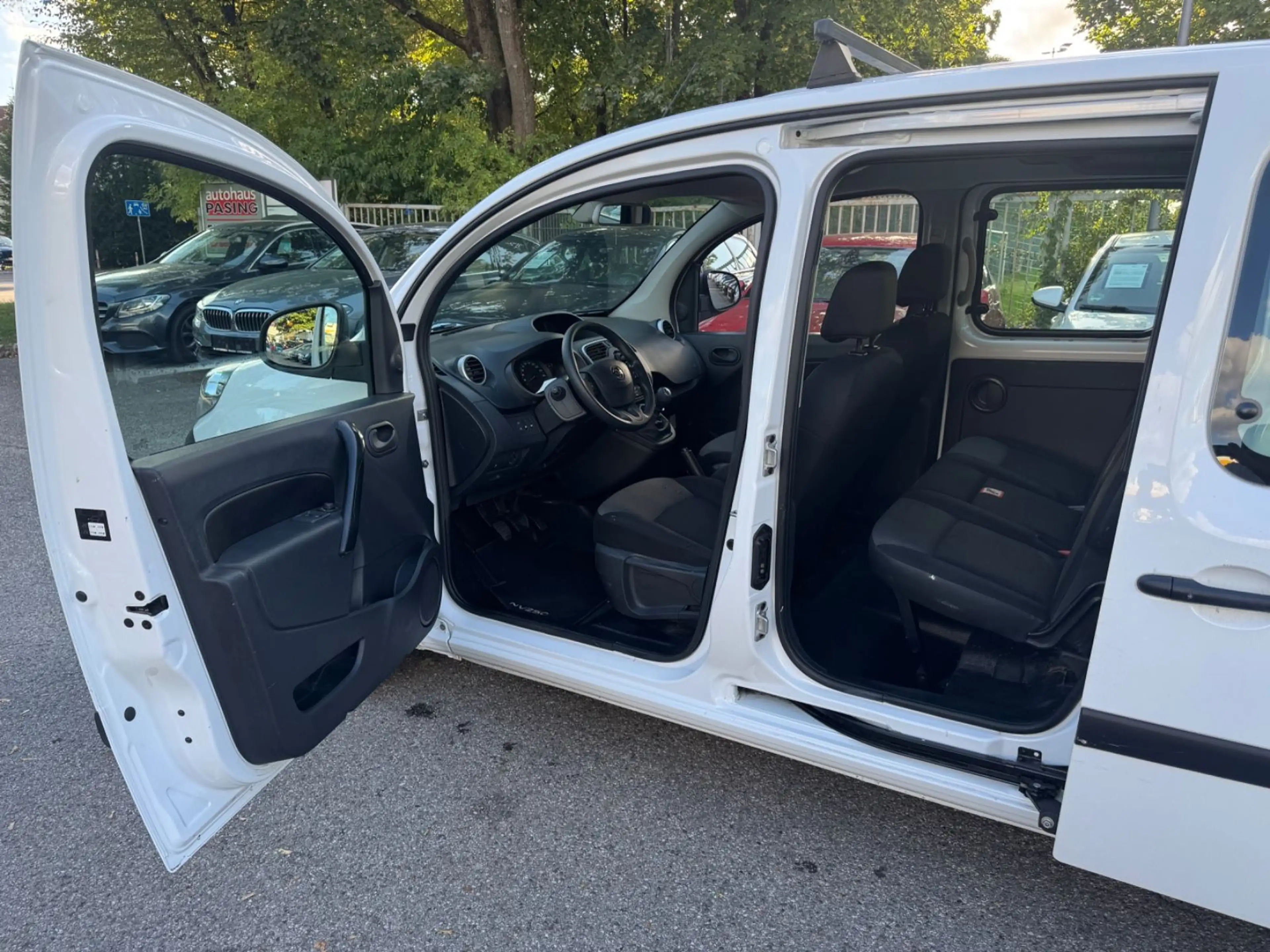 Nissan NV250 Kastenwagen L2H1 2,2t Doka Comfort — photo 14