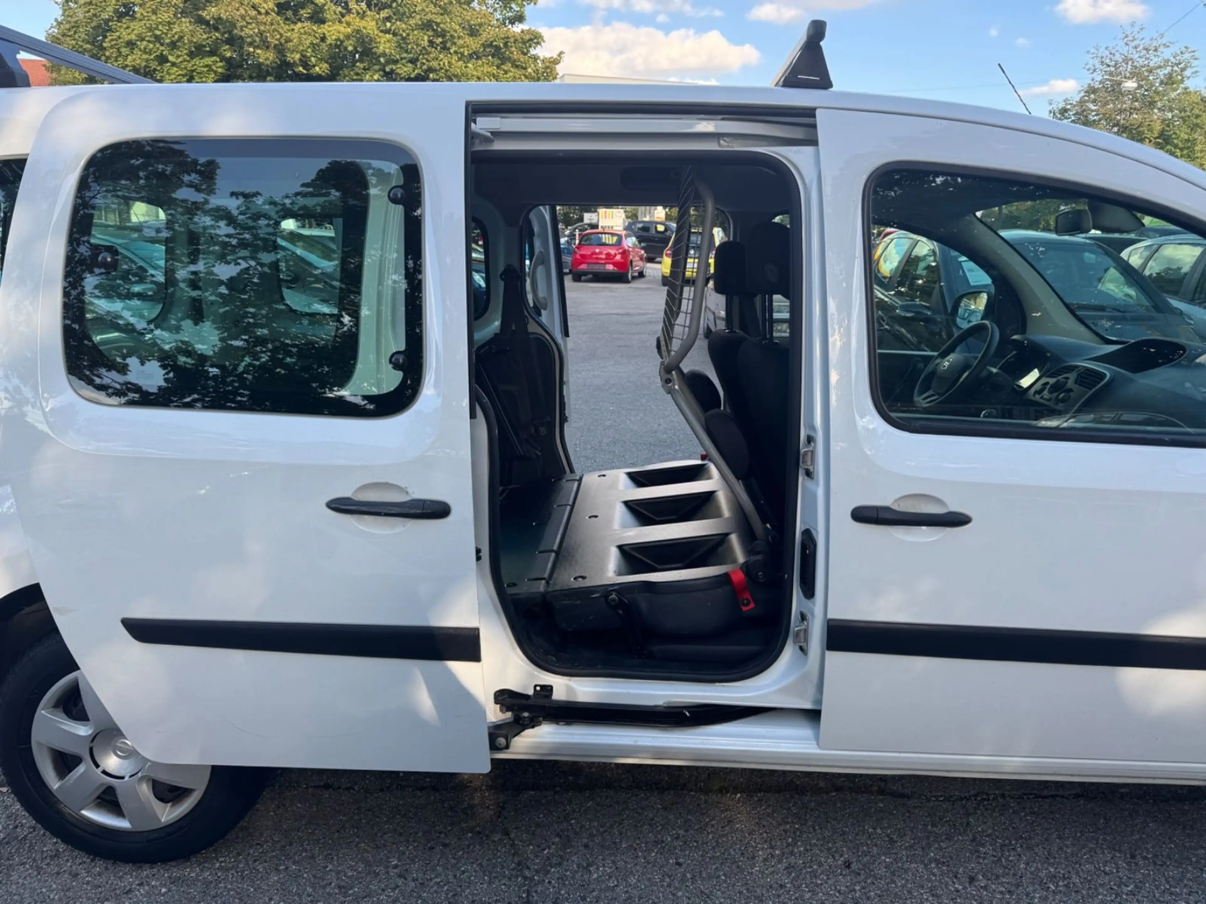 Nissan NV250 Kastenwagen L2H1 2,2t Doka Comfort — photo 11