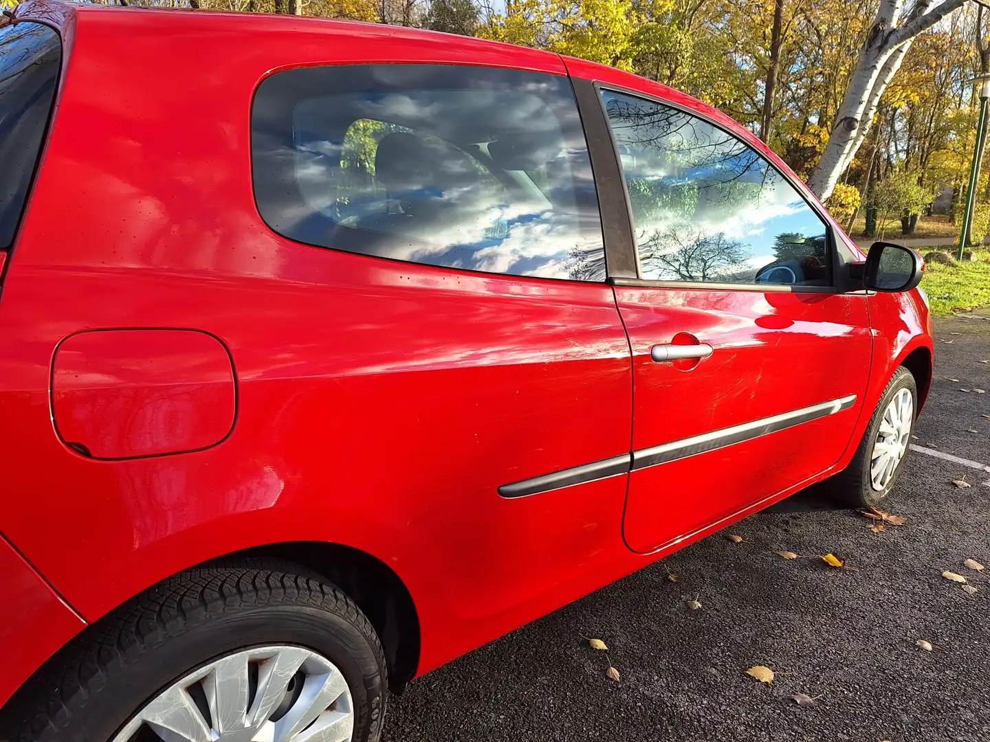 Renault Clio Clio III 1.2 16V 75 eco2 Expression Clim Euro 5 - 2